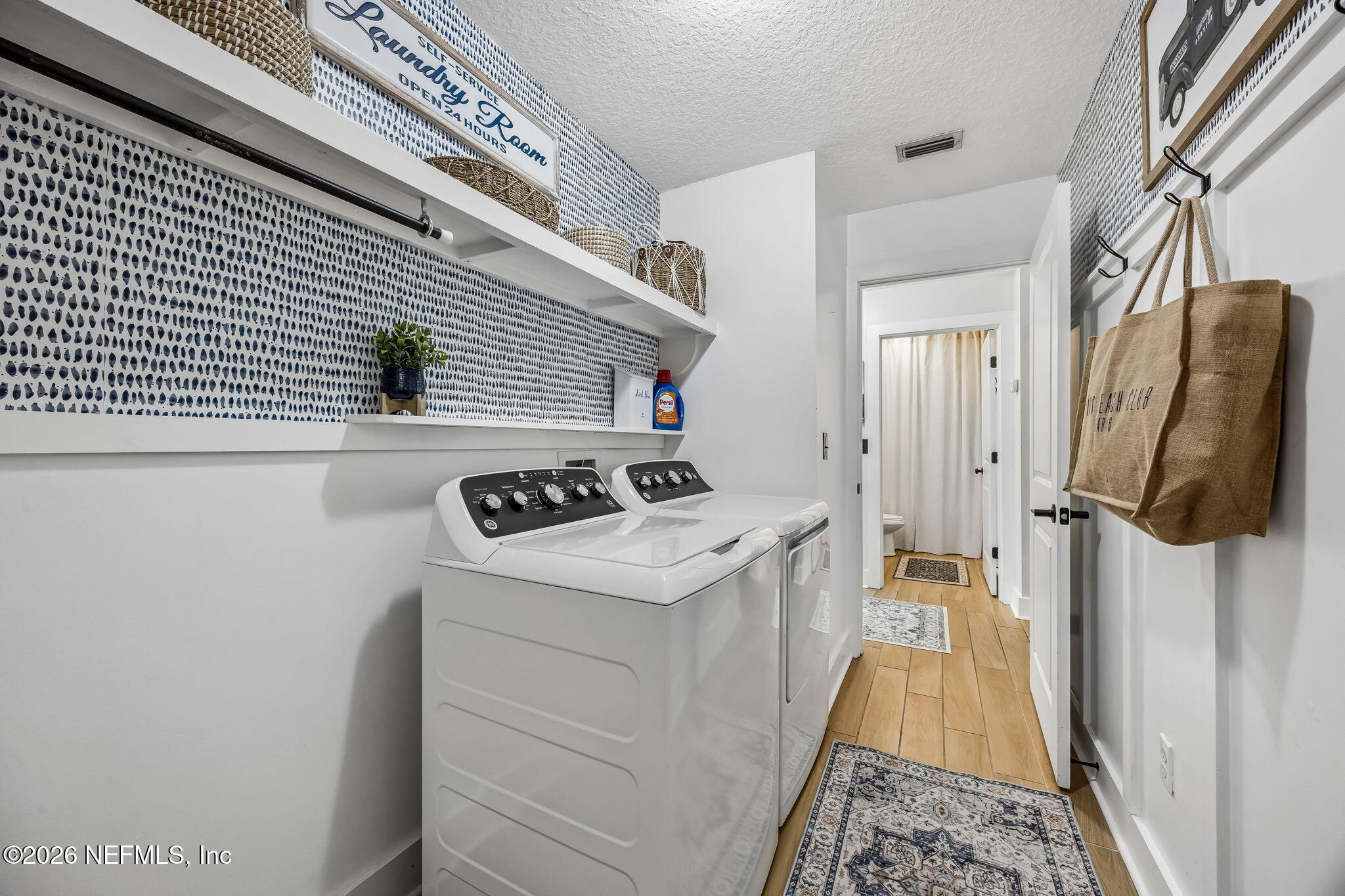 2816 BOB WHITE Lane