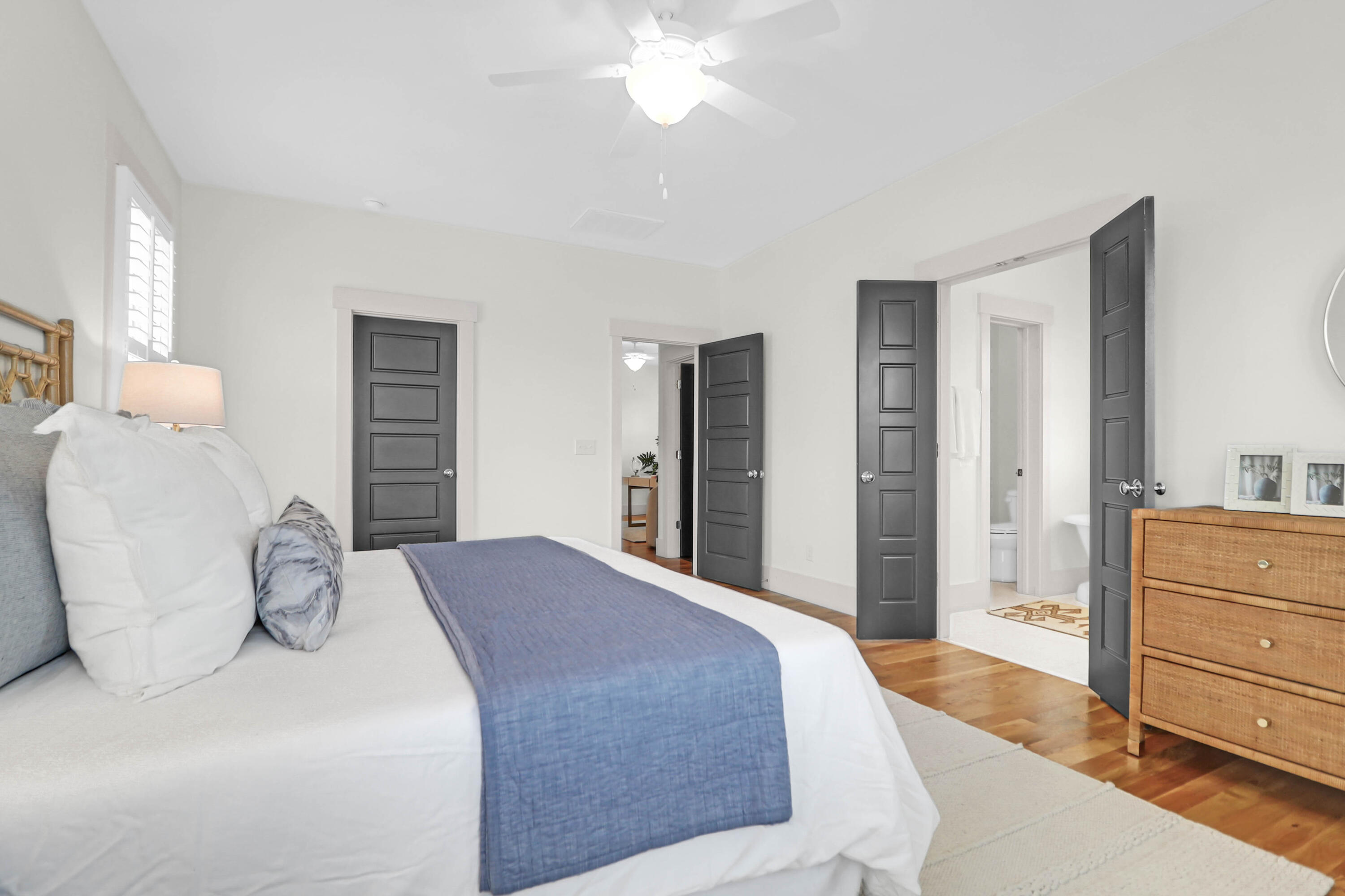 1583 Paradise Lake Drive