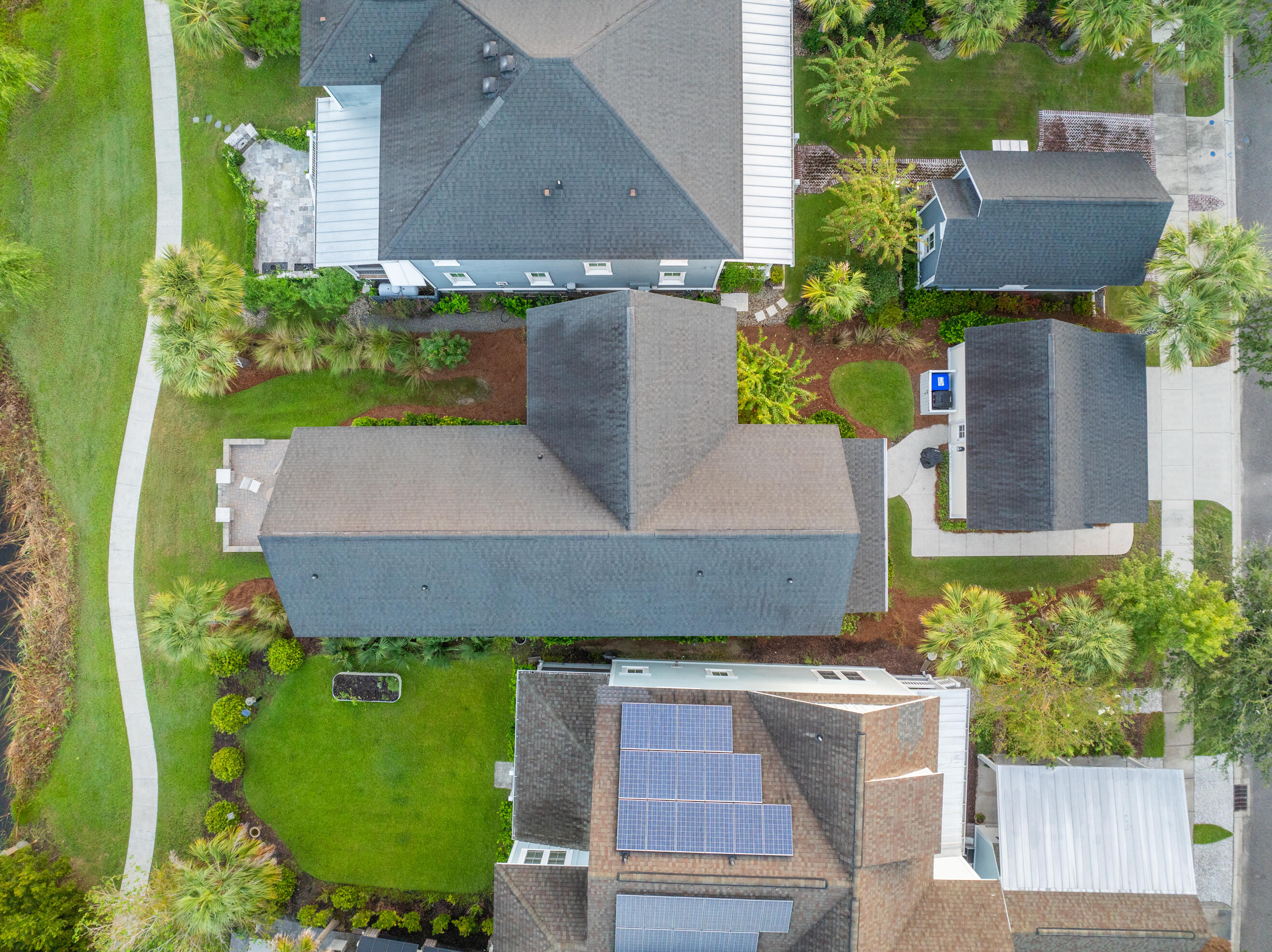 1583 Paradise Lake Drive