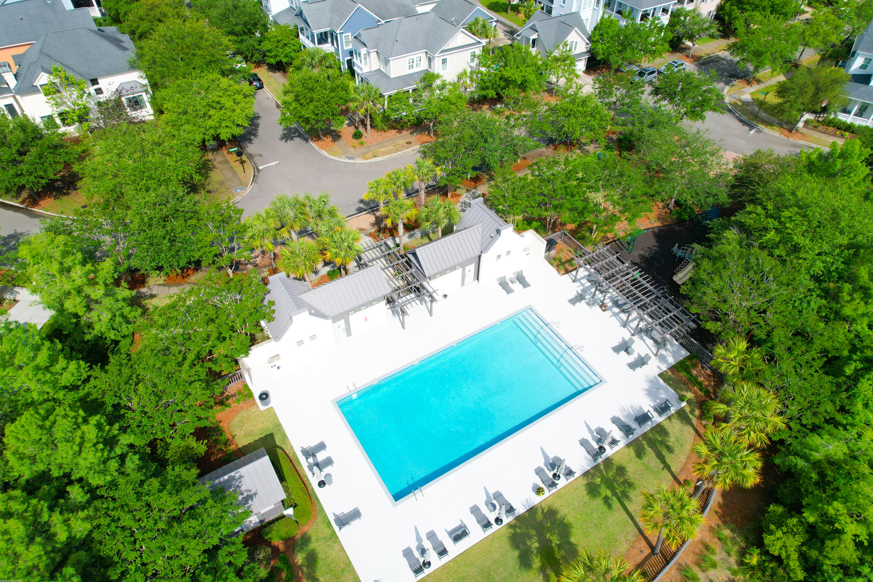 1583 Paradise Lake Drive