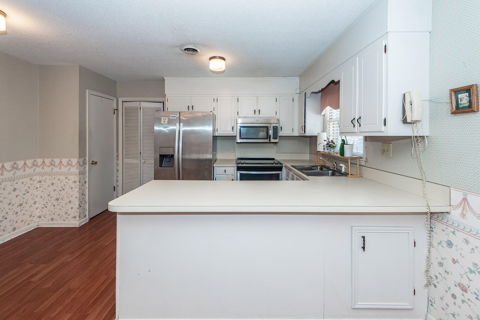 1452 Glencoe Drive