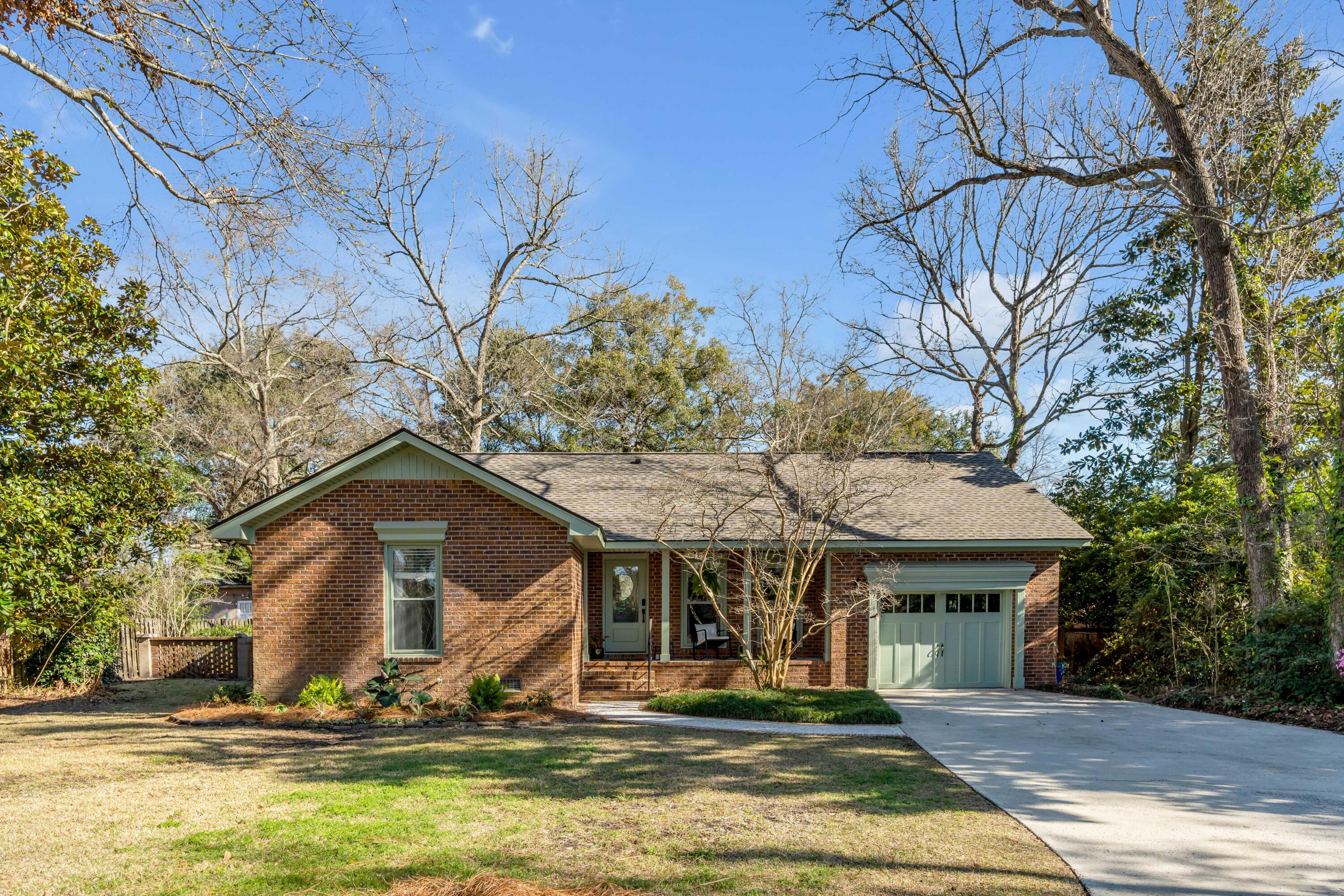 1228 Penny Circle