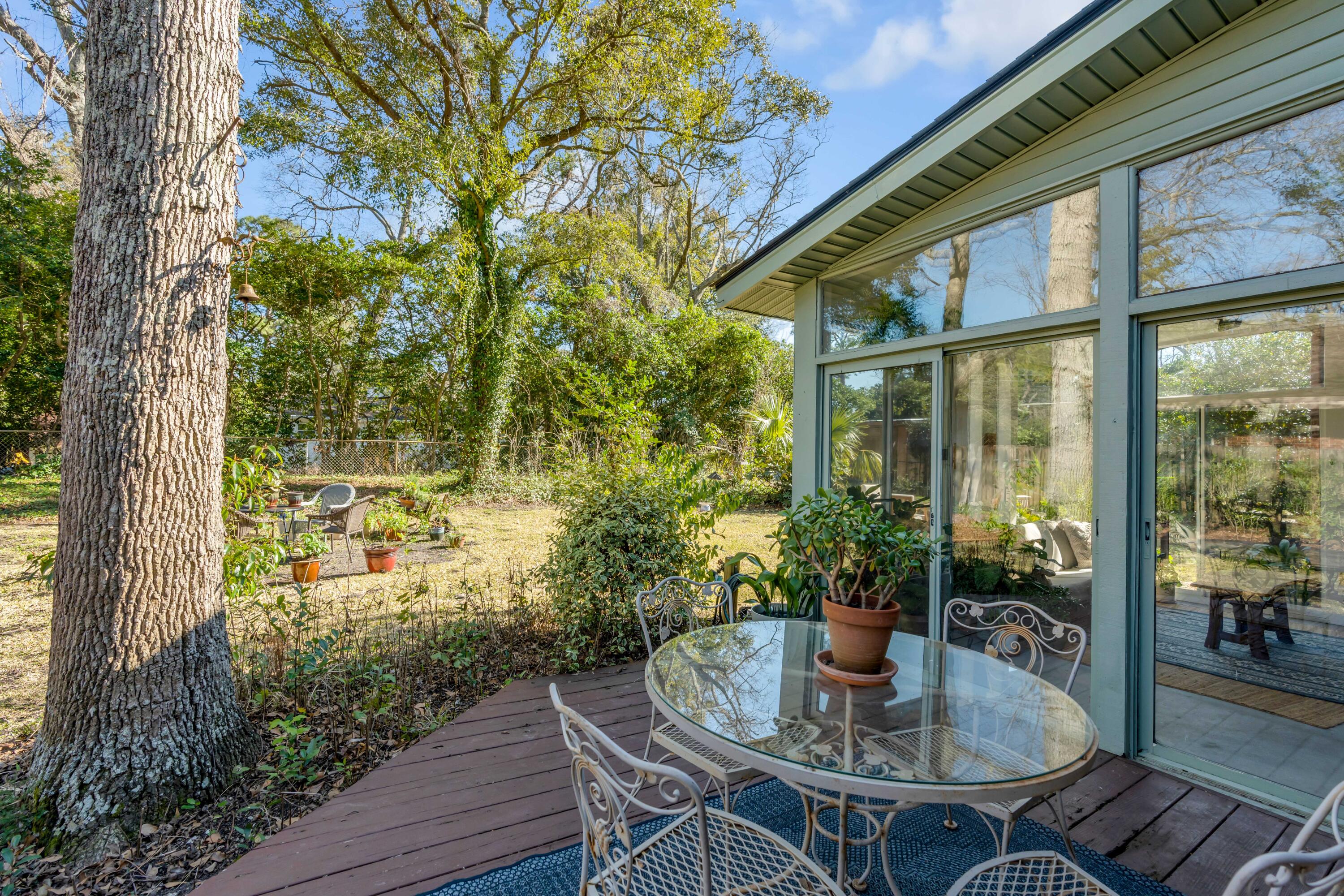 1228 Penny Circle