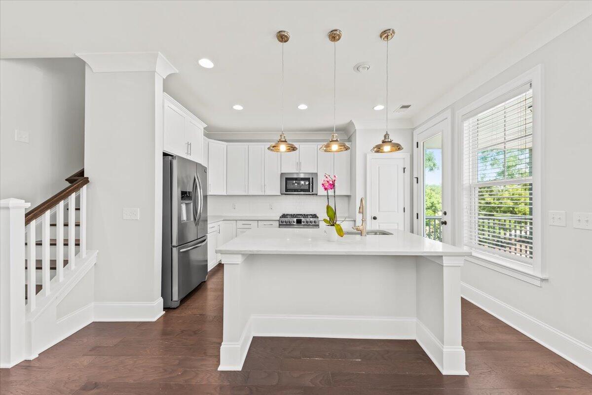 2200 Hamlin Sound Circle