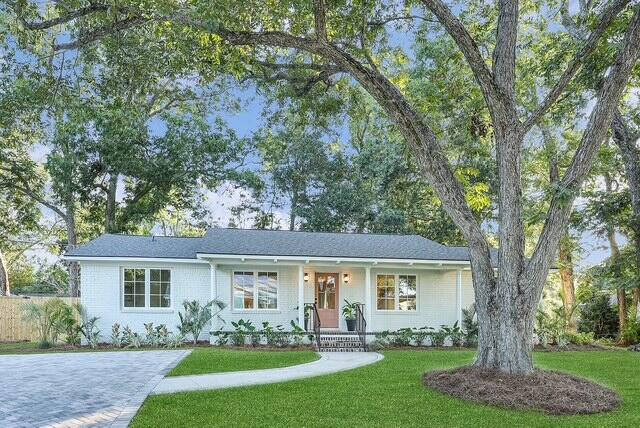1452 Glencoe Drive