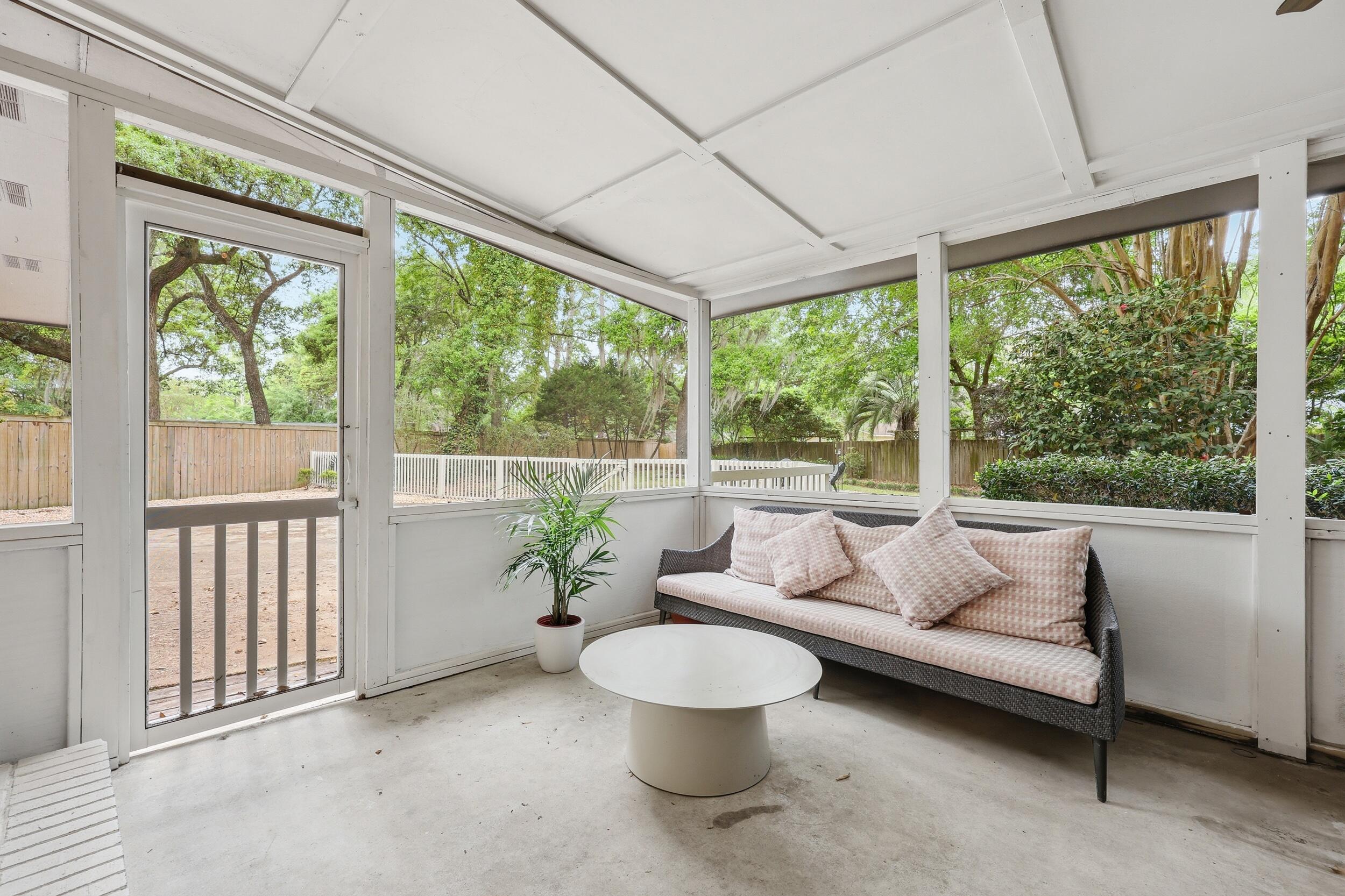 1204 Oldwanus Drive