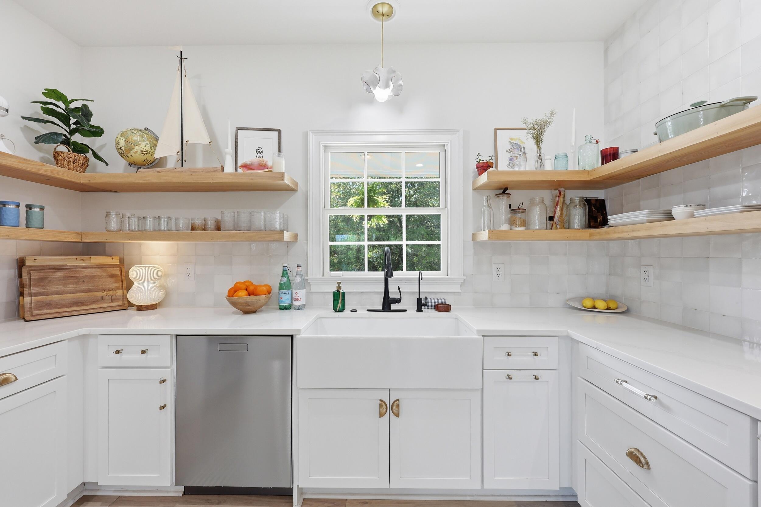 1682 Old Military Road