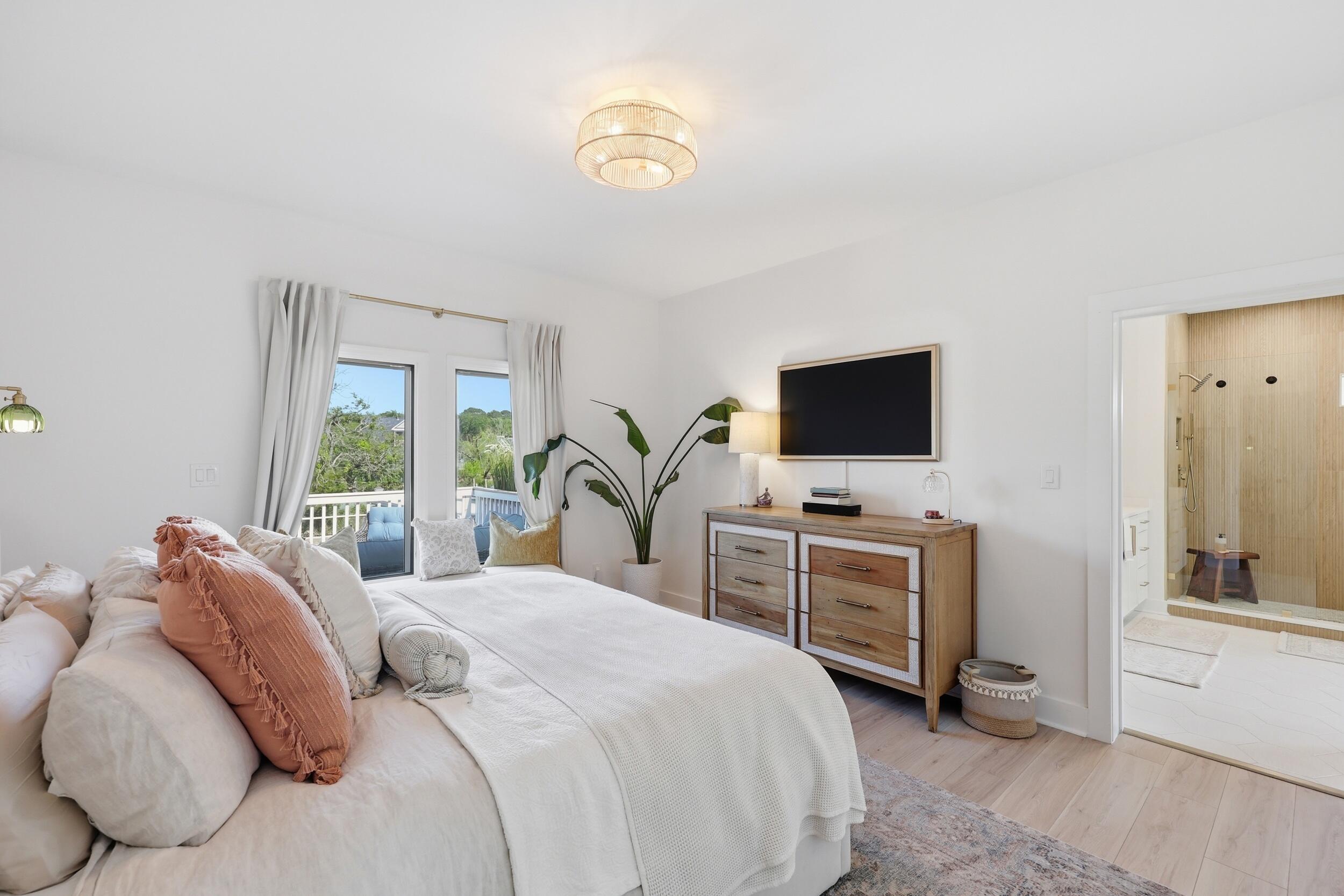 1682 Old Military Road