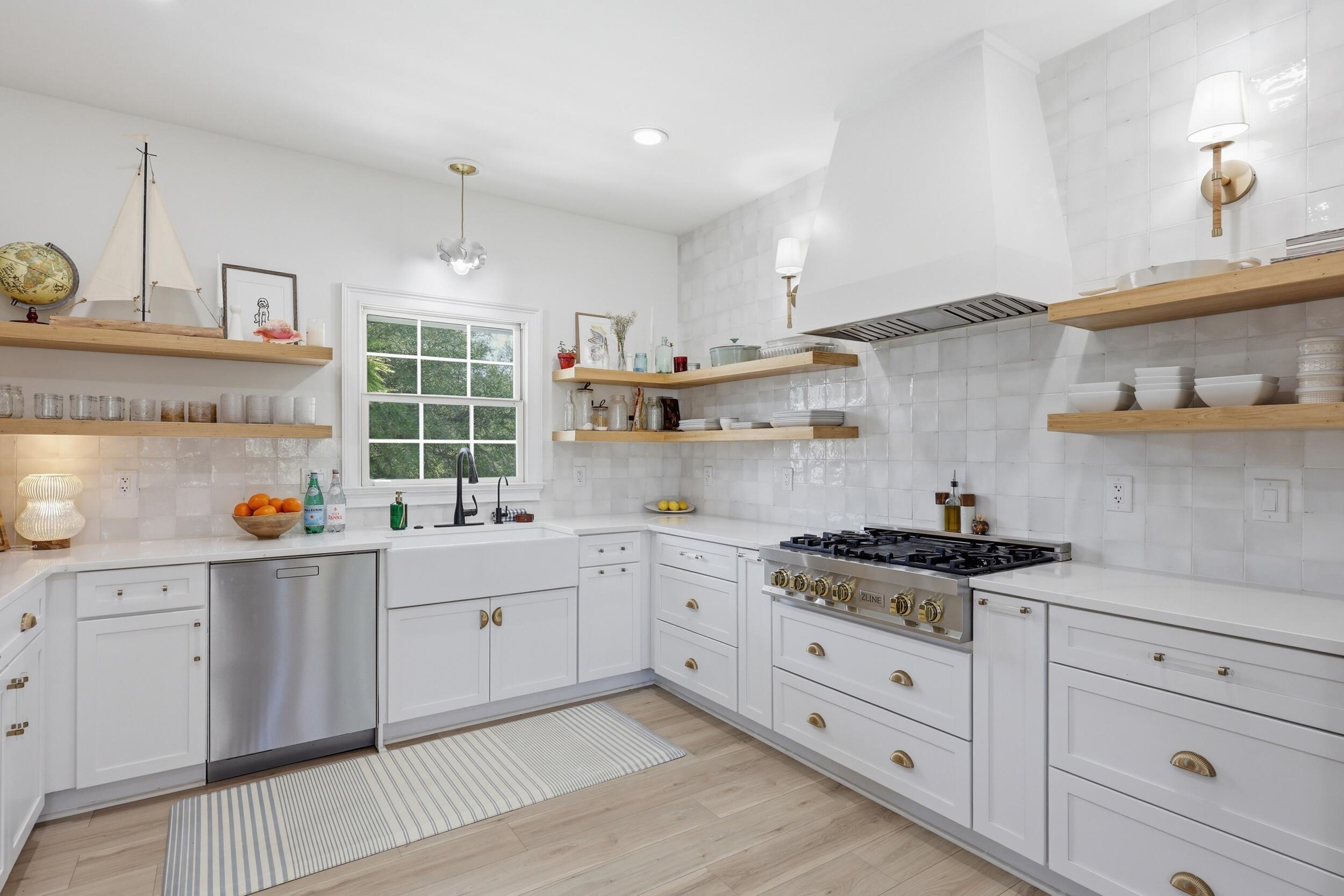 1682 Old Military Road