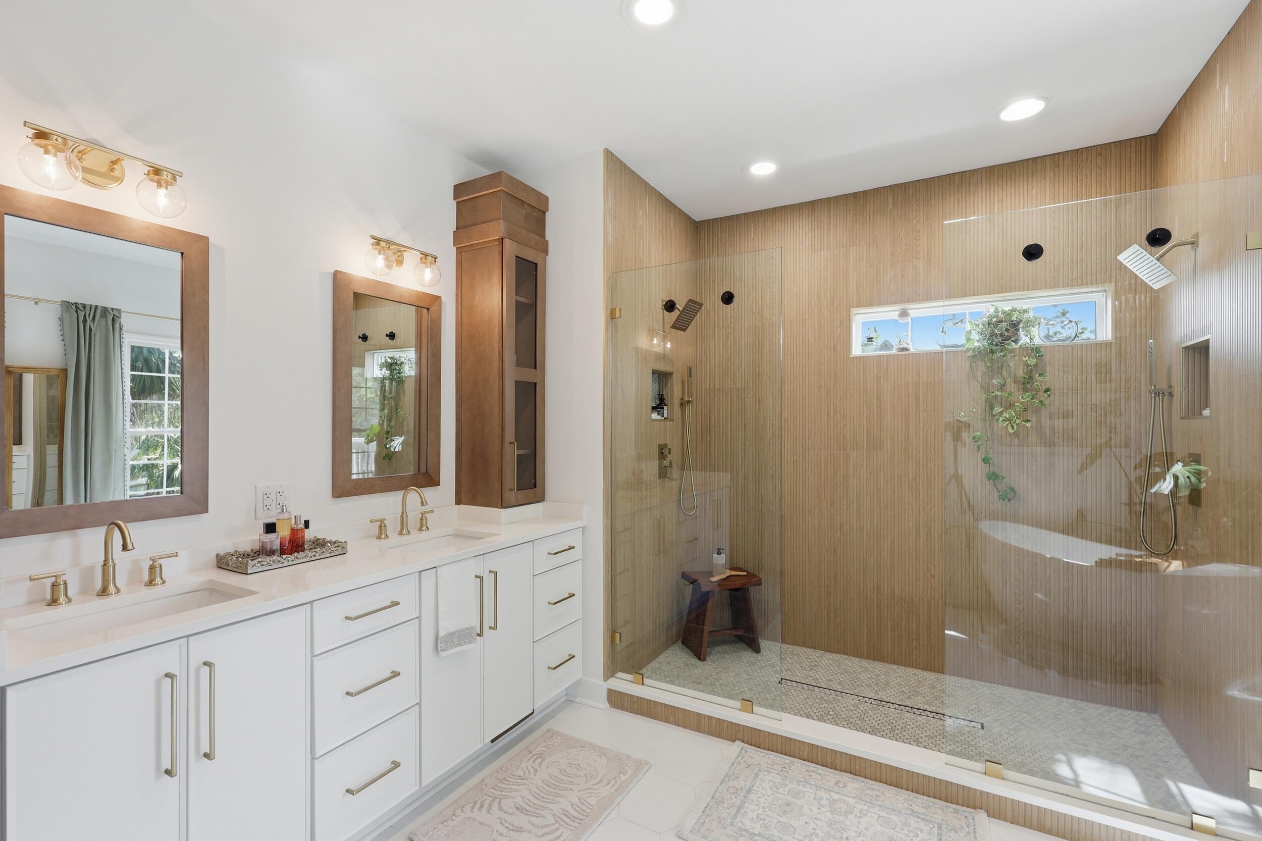 1682 Old Military Road