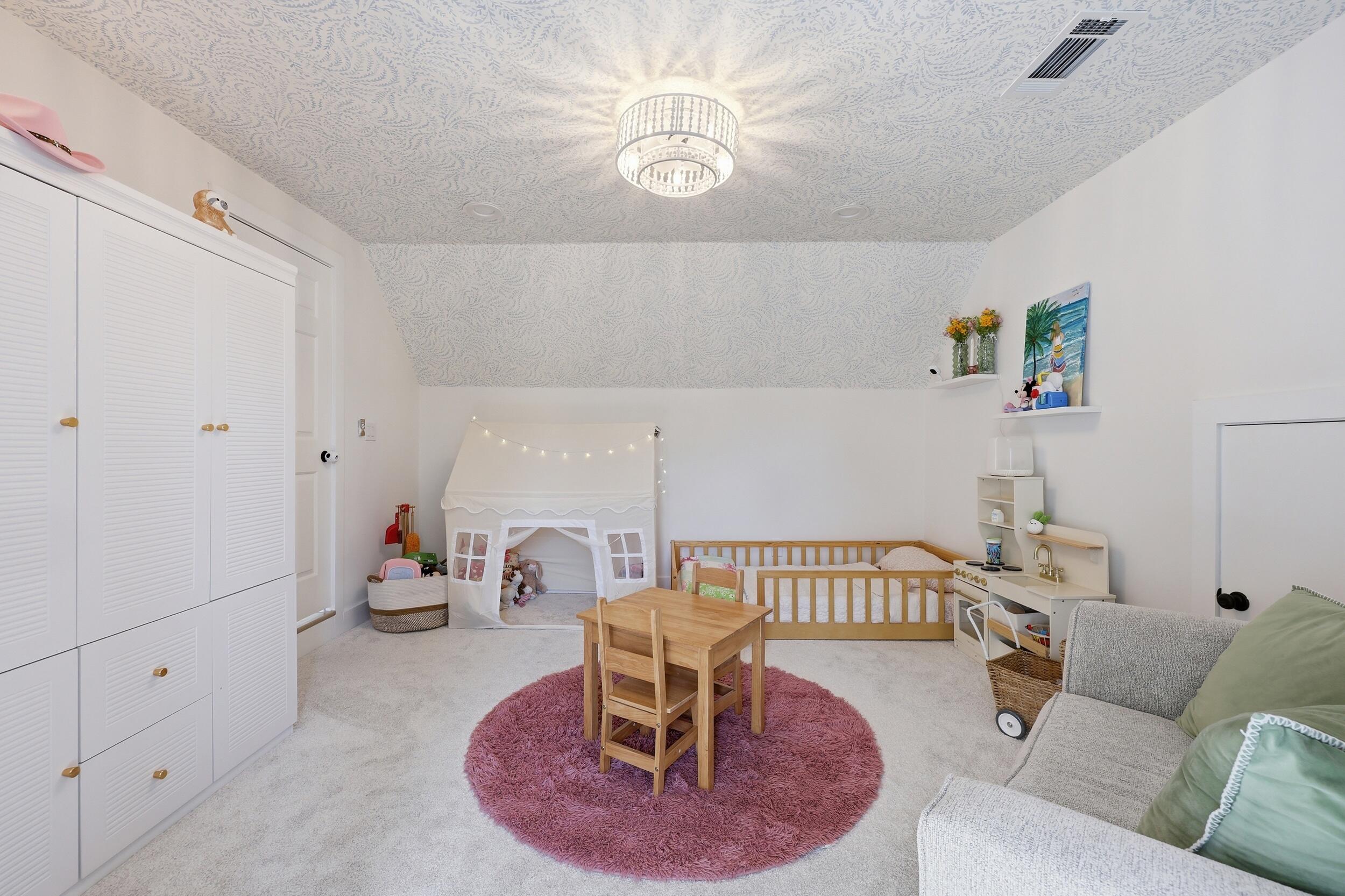 1682 Old Military Road