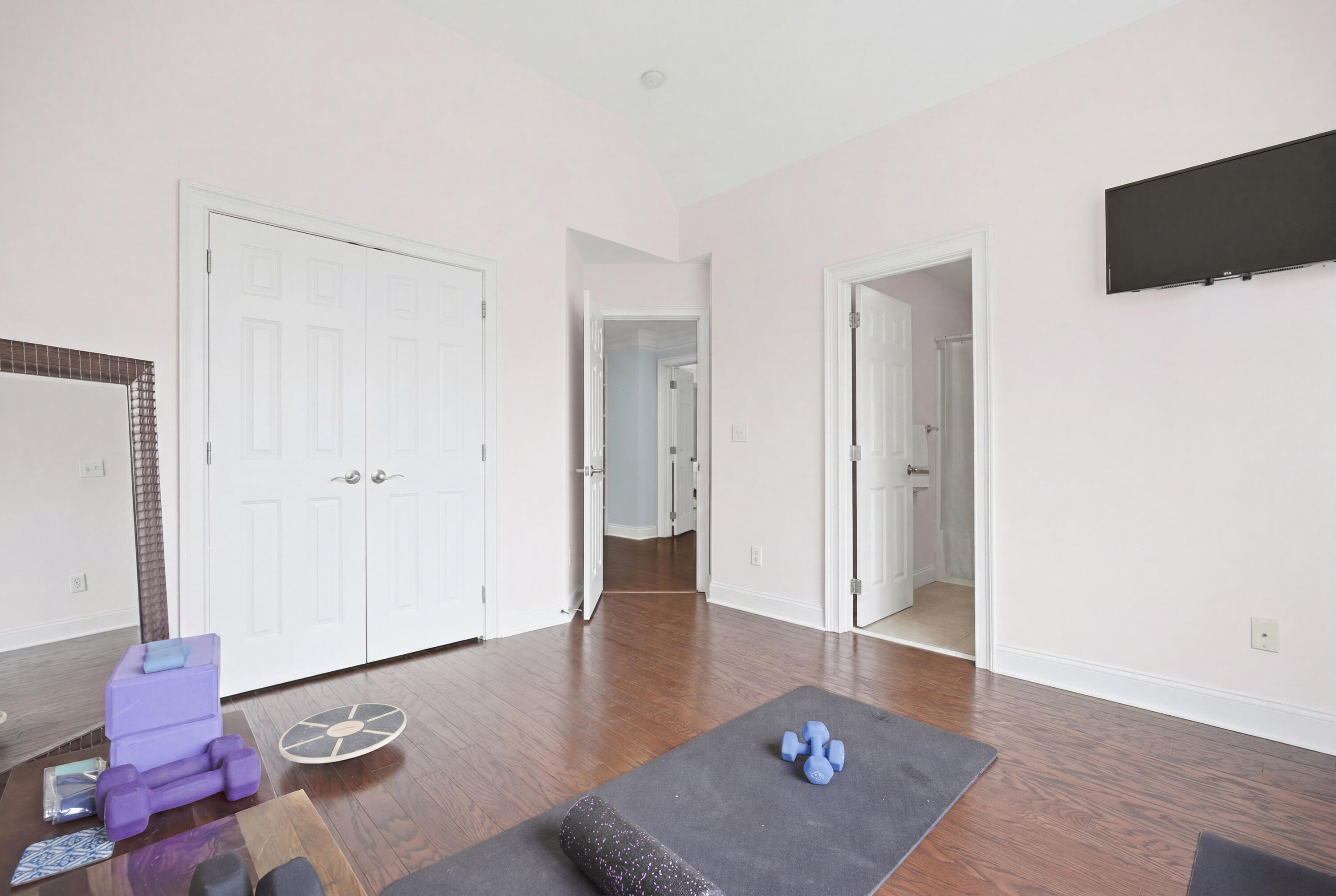 2772 Oak Manor Drive