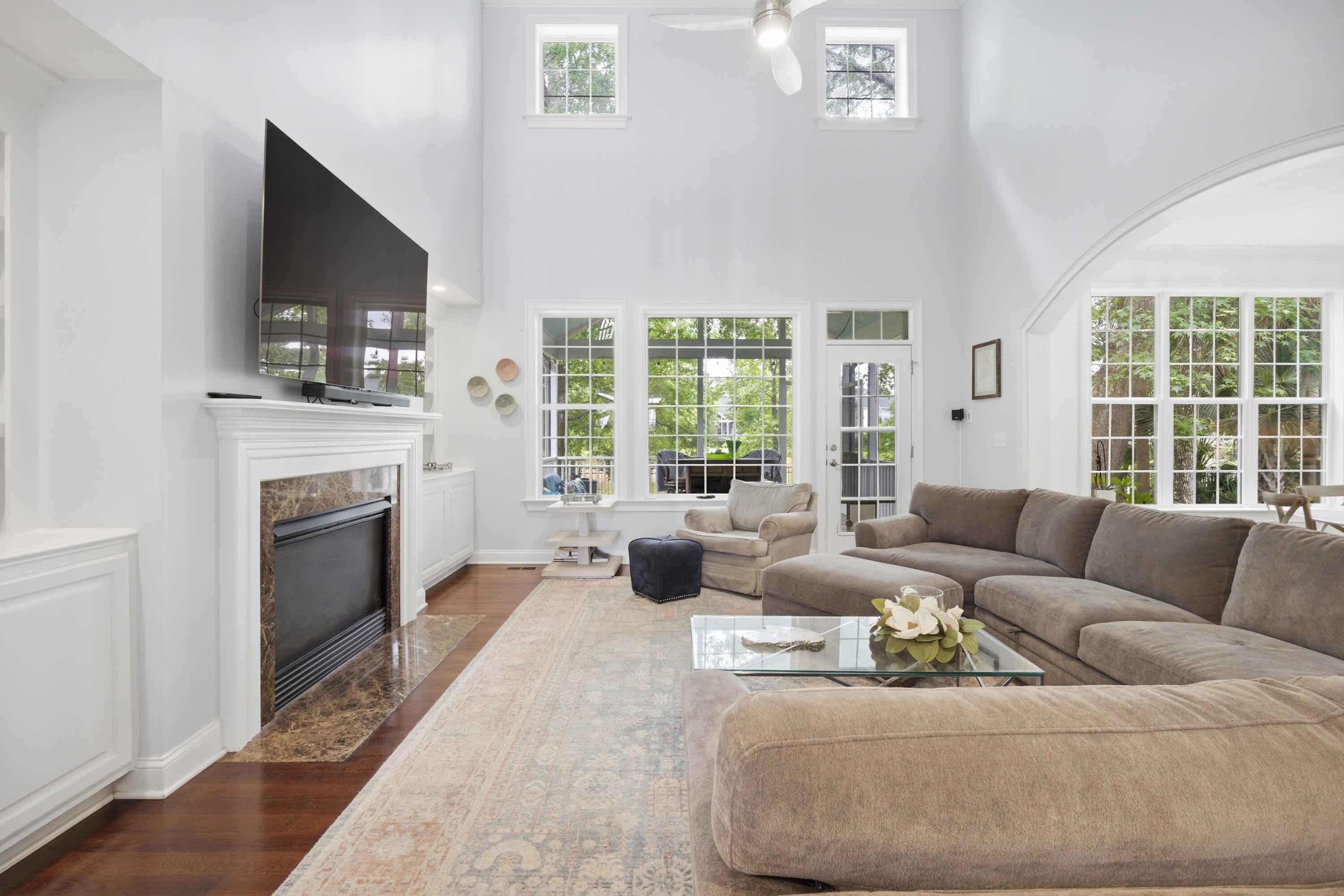 2772 Oak Manor Drive