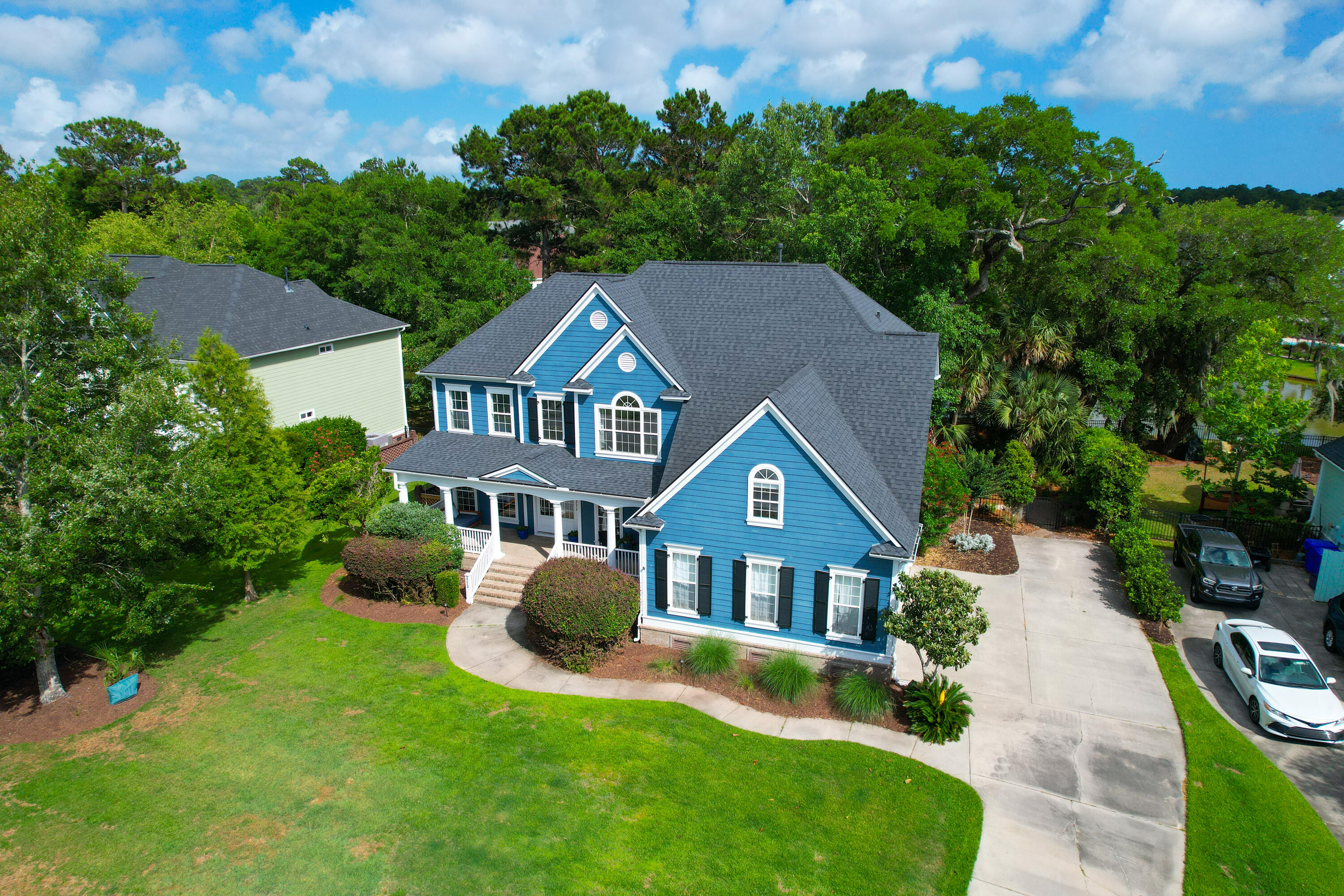 2772 Oak Manor Drive