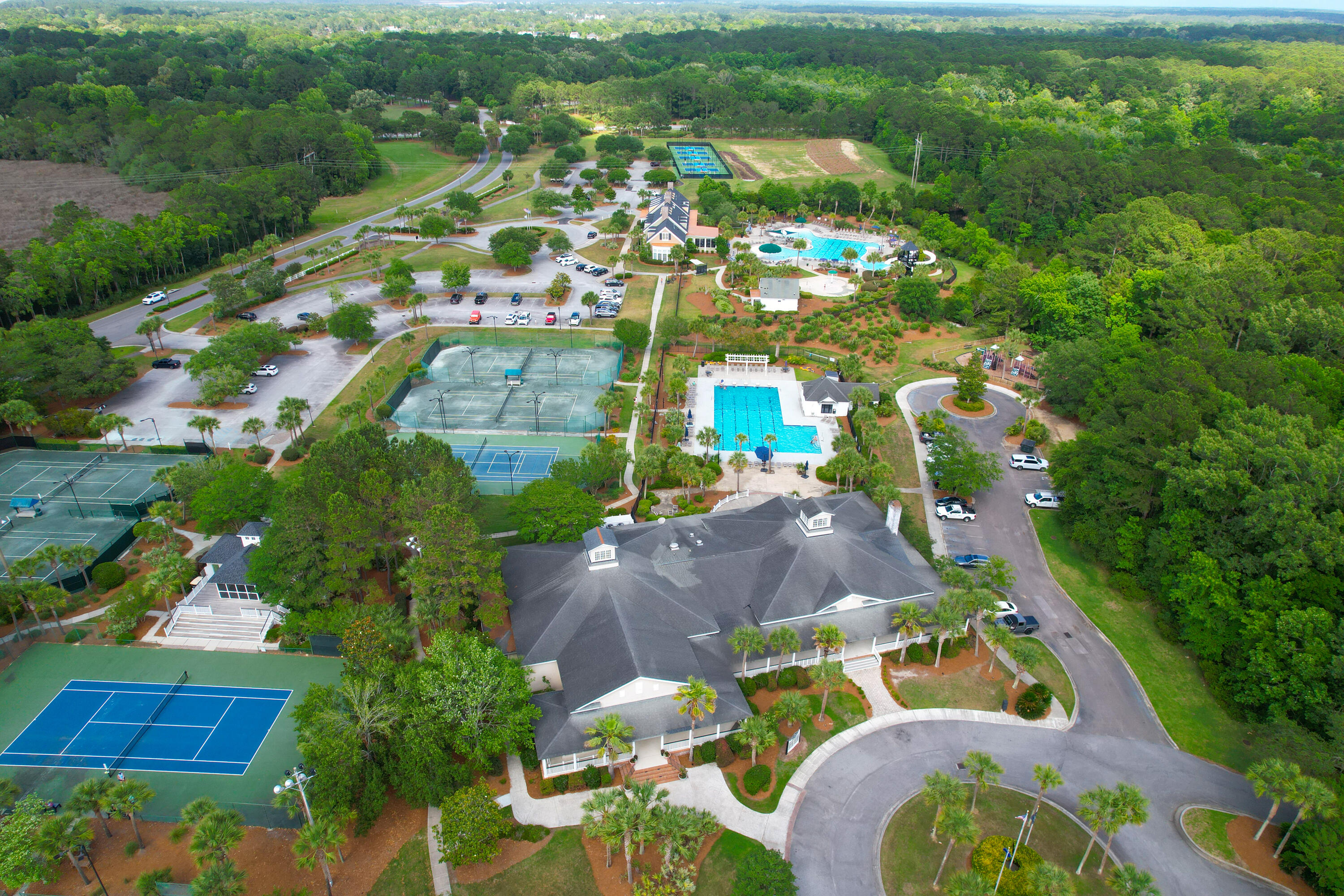 2772 Oak Manor Drive