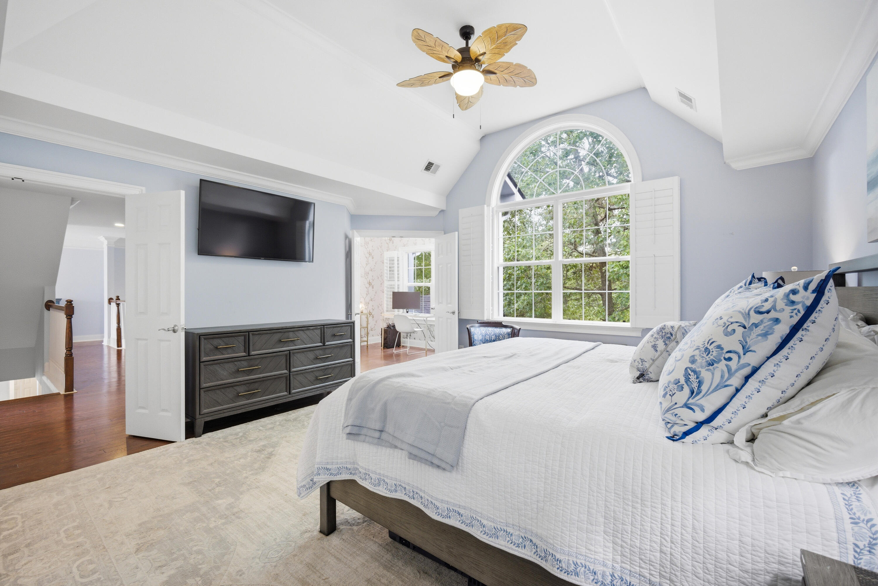 2772 Oak Manor Drive