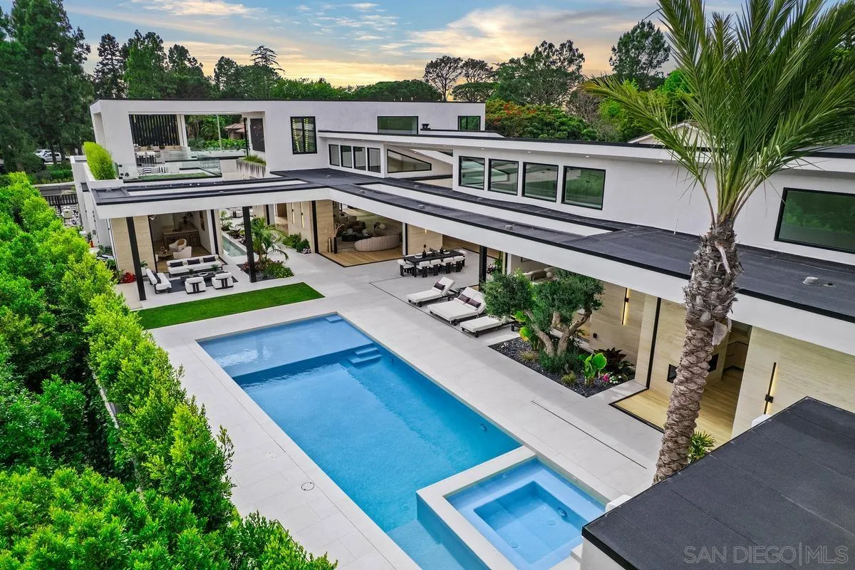 6283 La Jolla Scenic Dr S