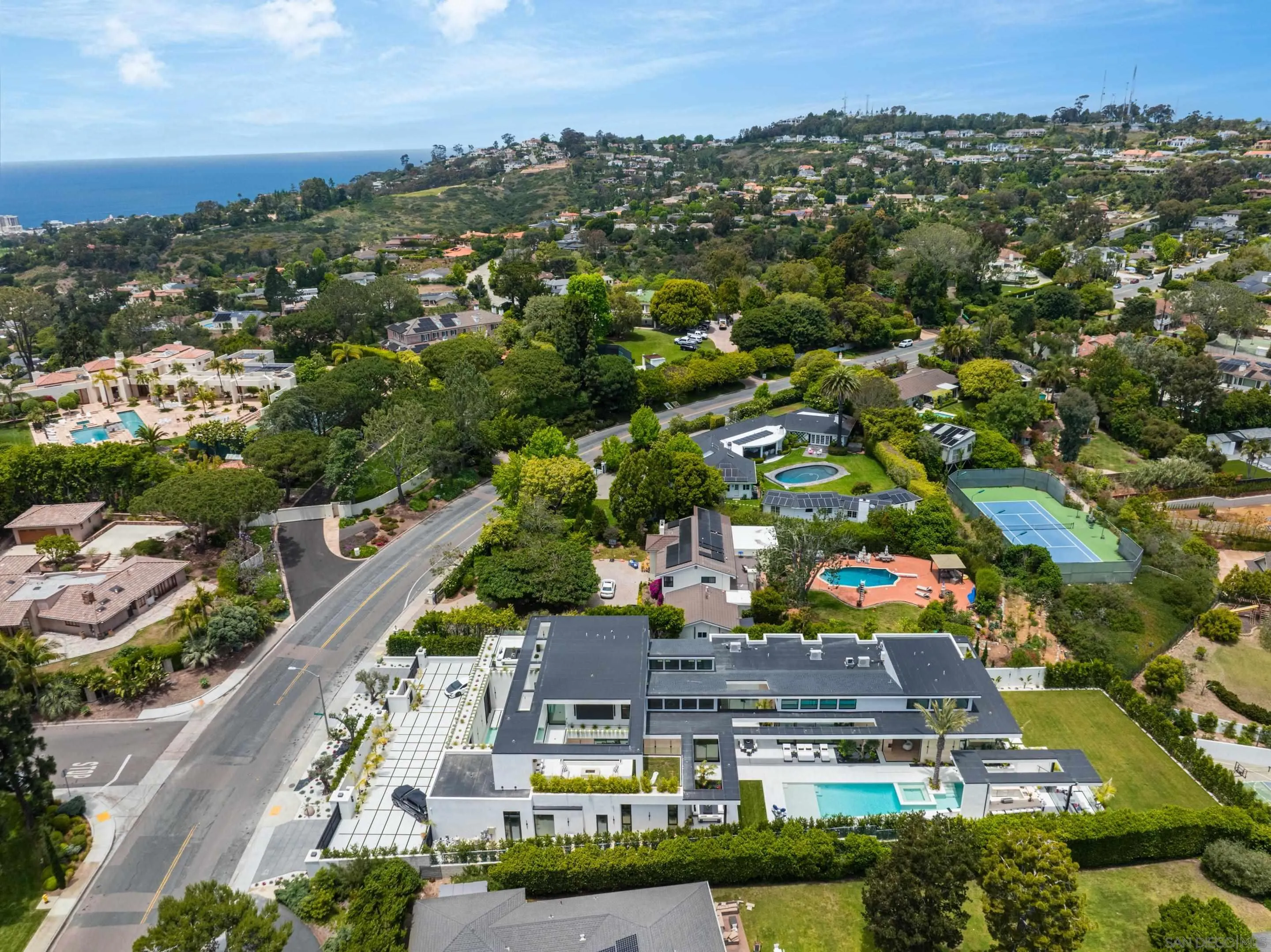 6283 La Jolla Scenic Dr S