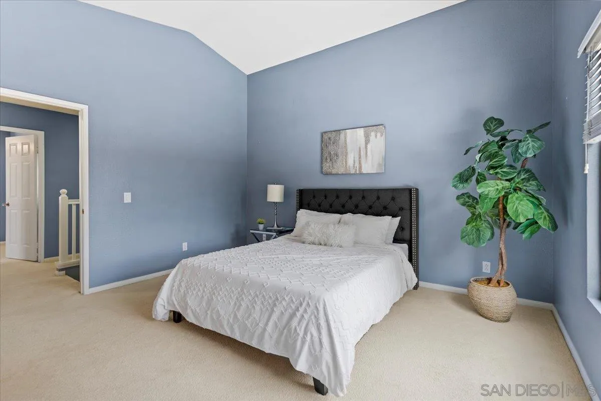 9725 Kika Ct