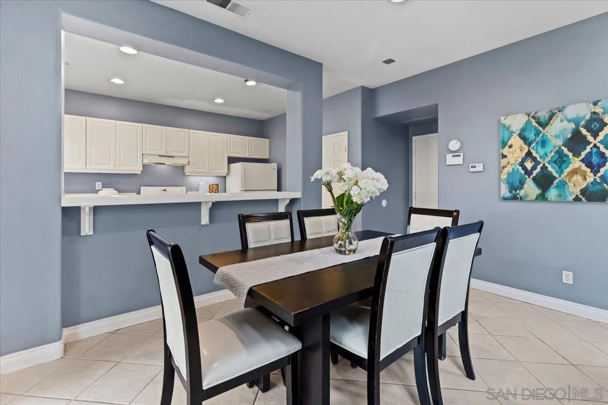 9725 Kika Ct