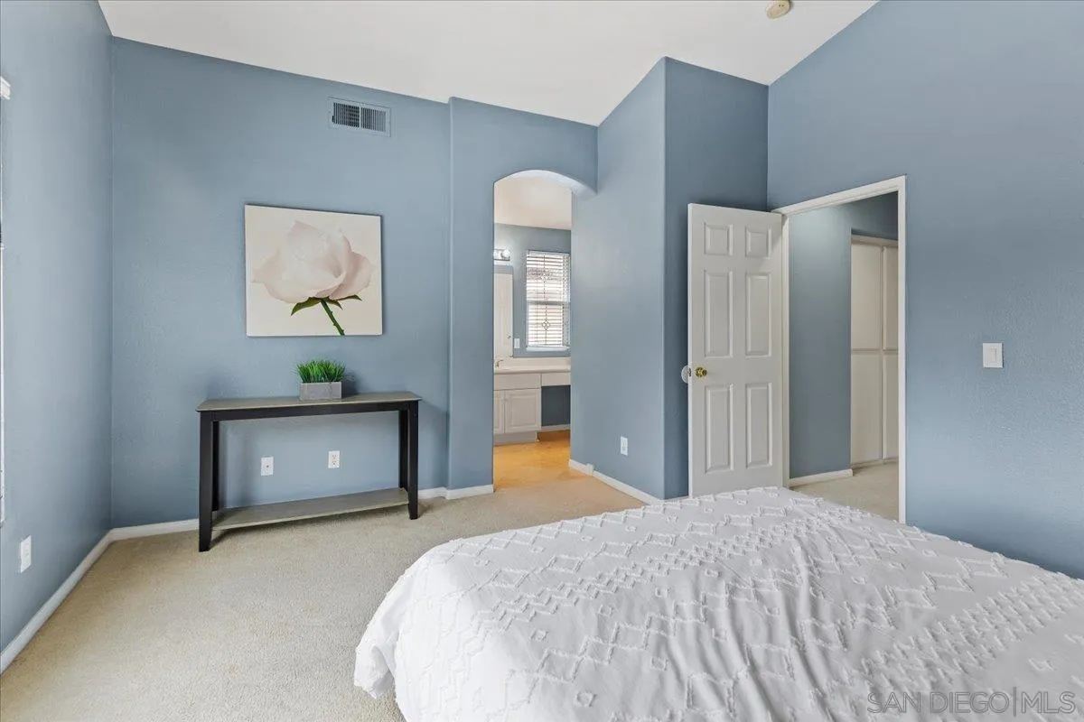 9725 Kika Ct