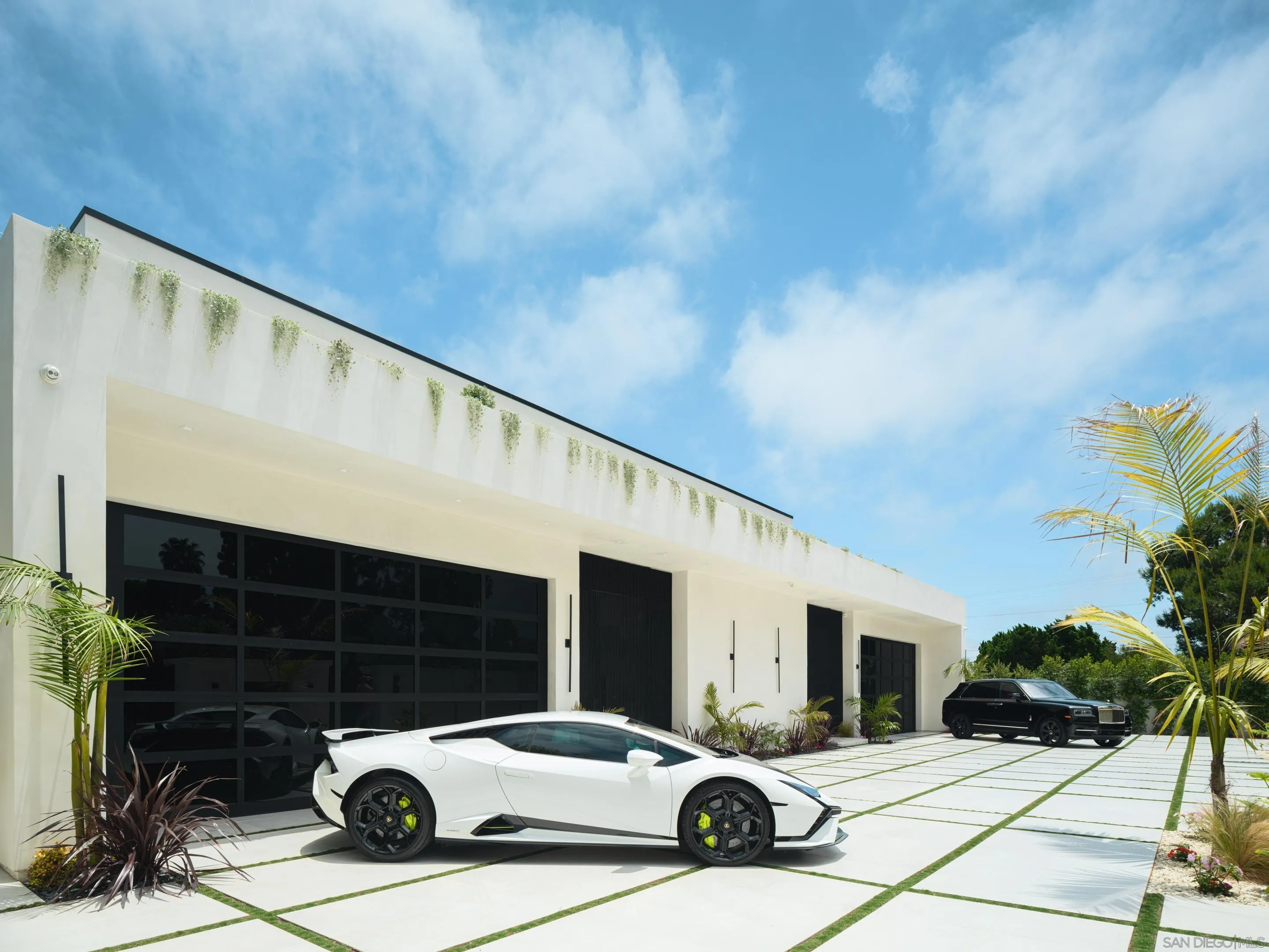 6283 La Jolla Scenic Drive S