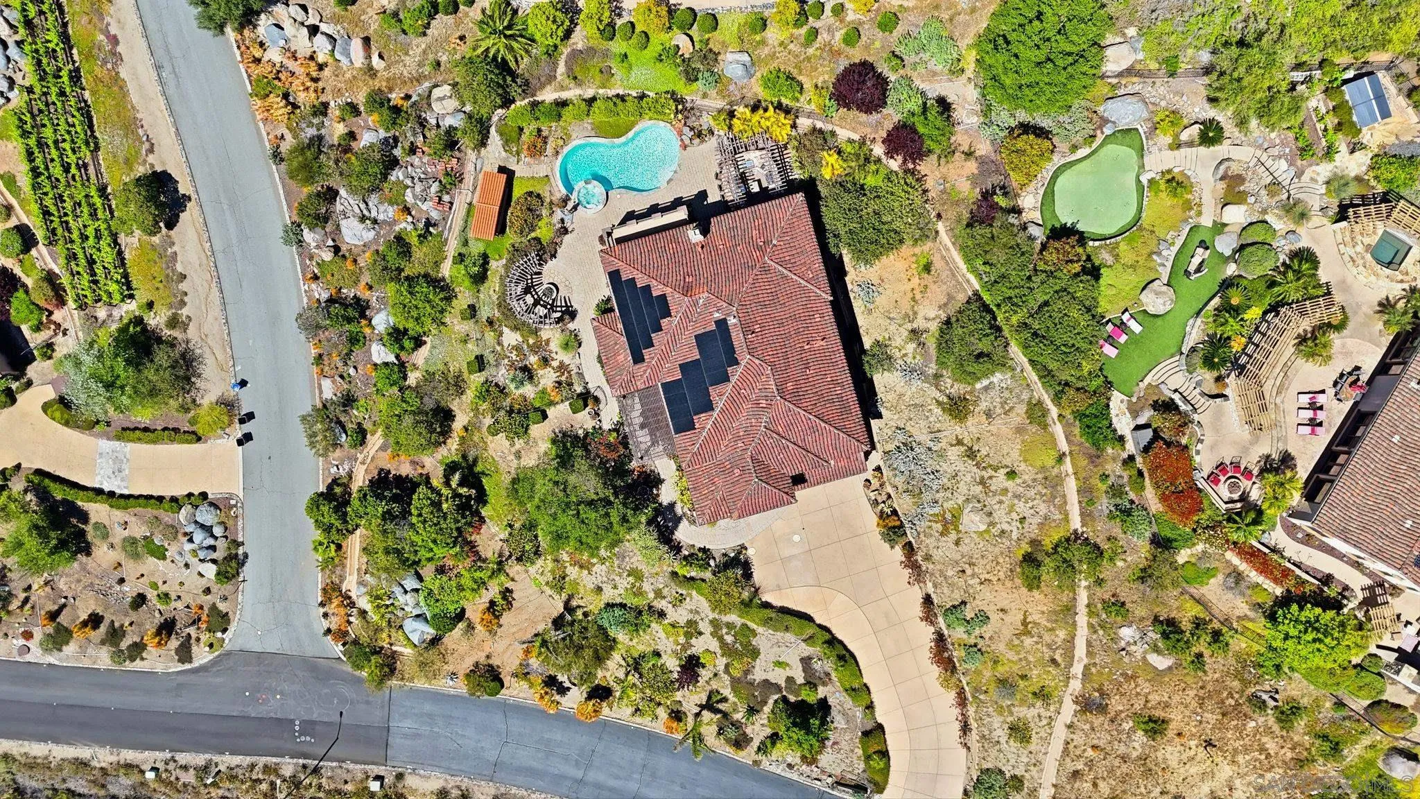 9572 Welk View Dr