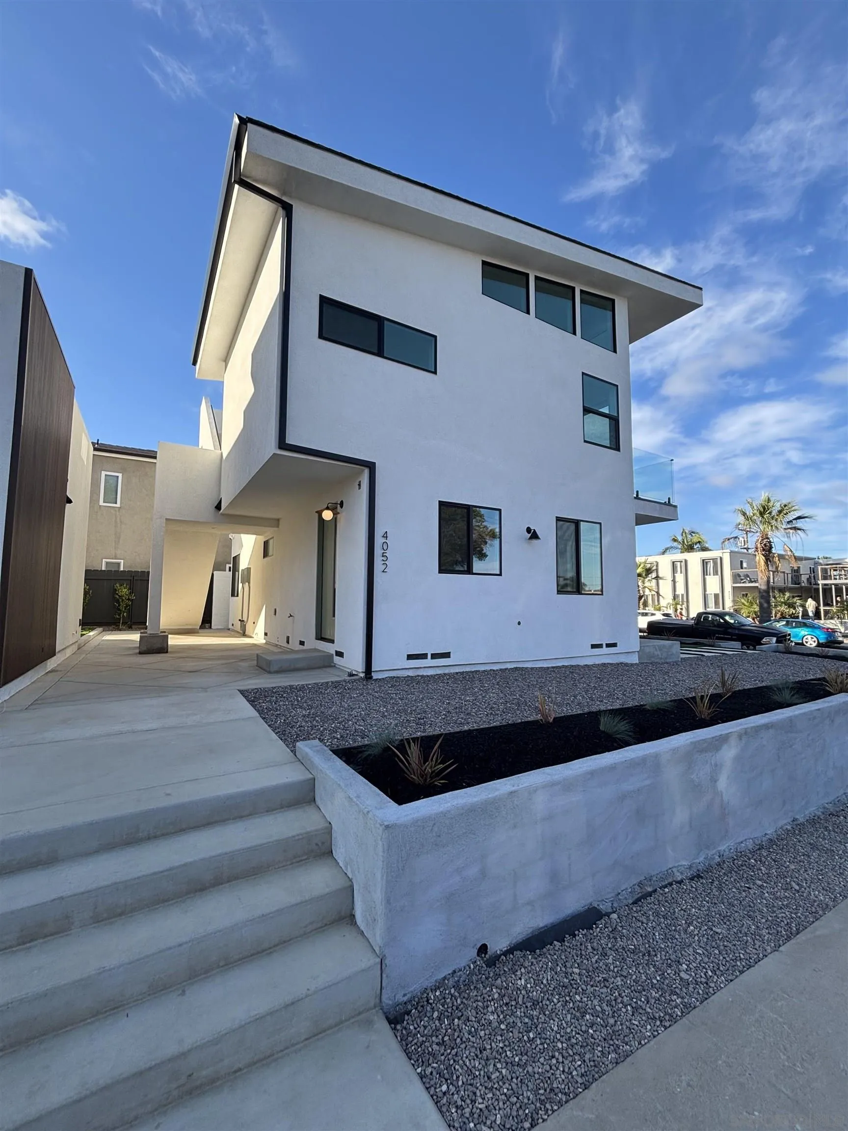 4052 Sequoia St