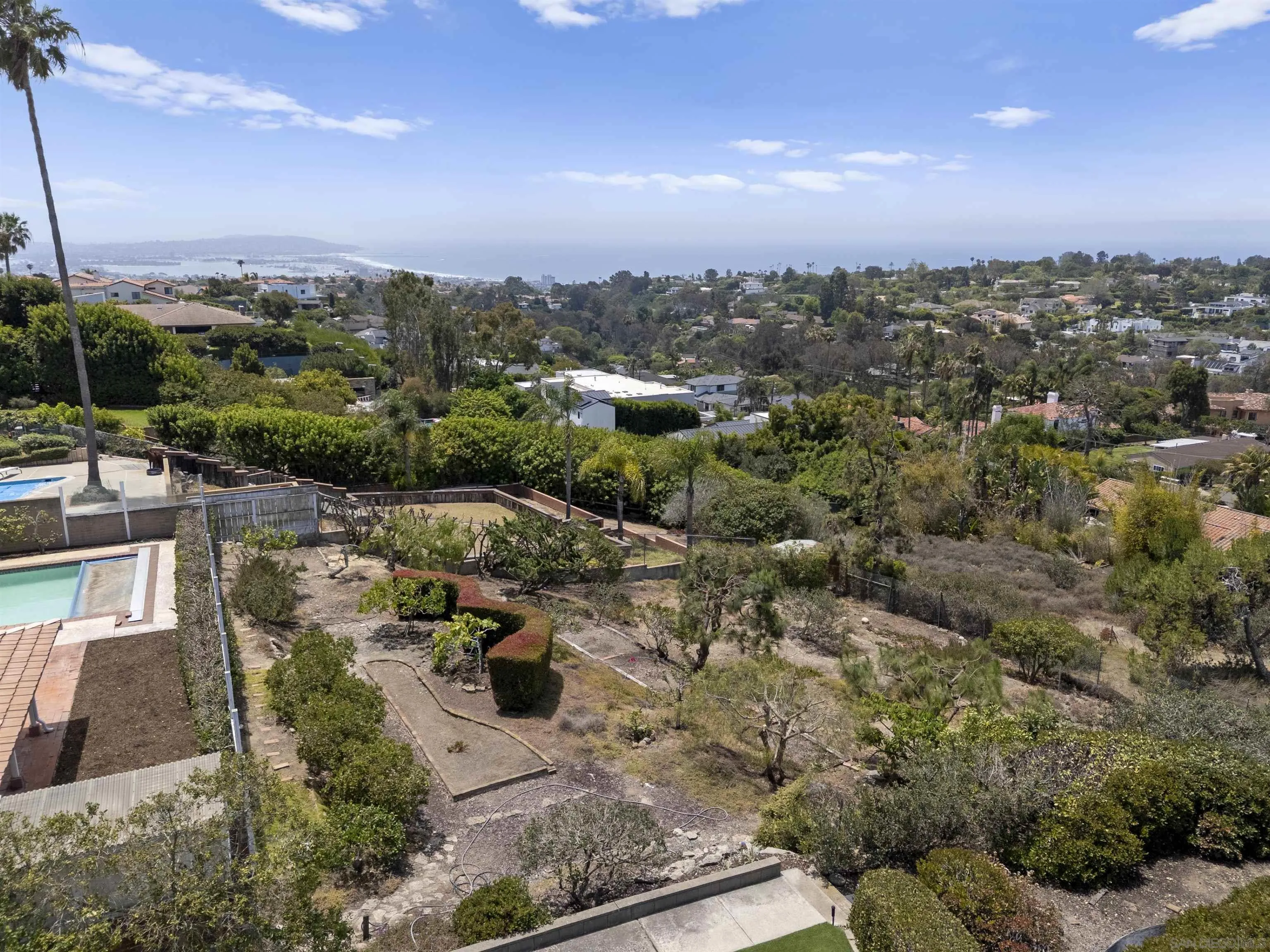 6432 Cardeno Dr