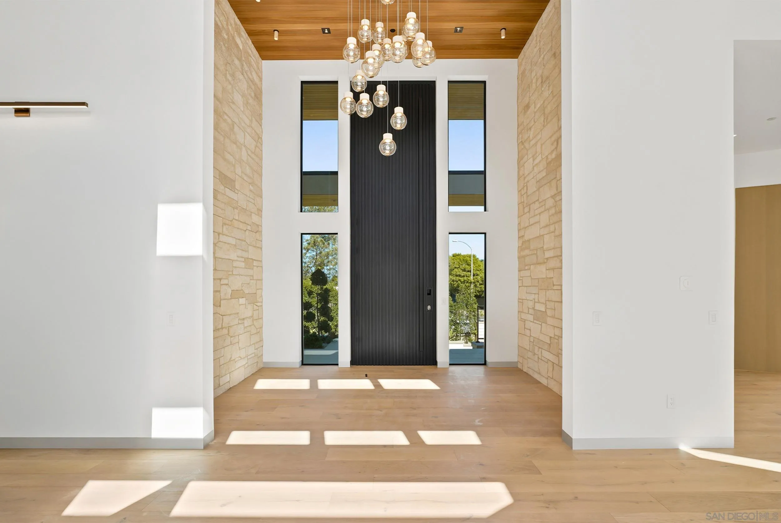 6012 La Jolla Mesa Dr