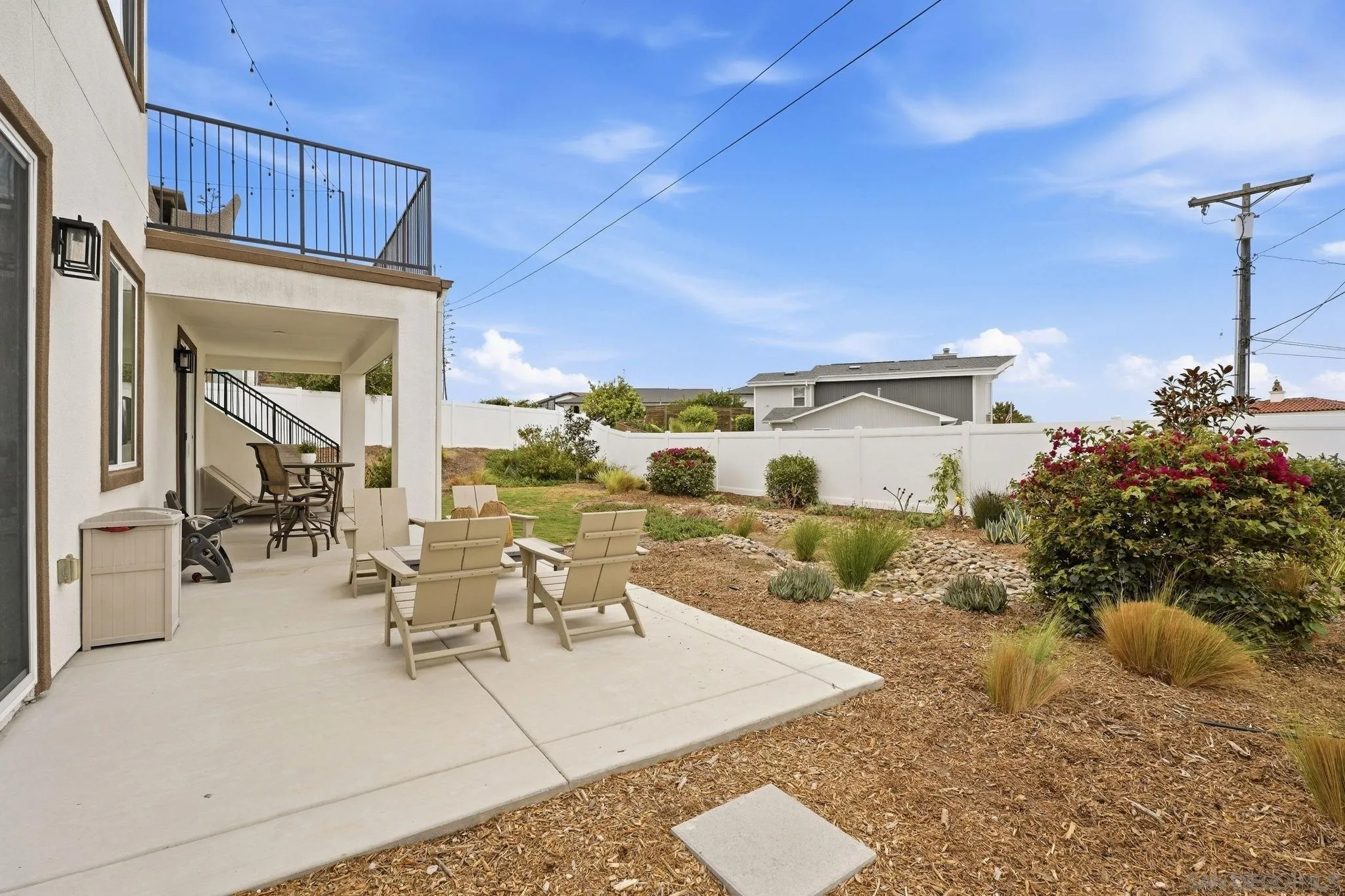 1858 Avocado Rd