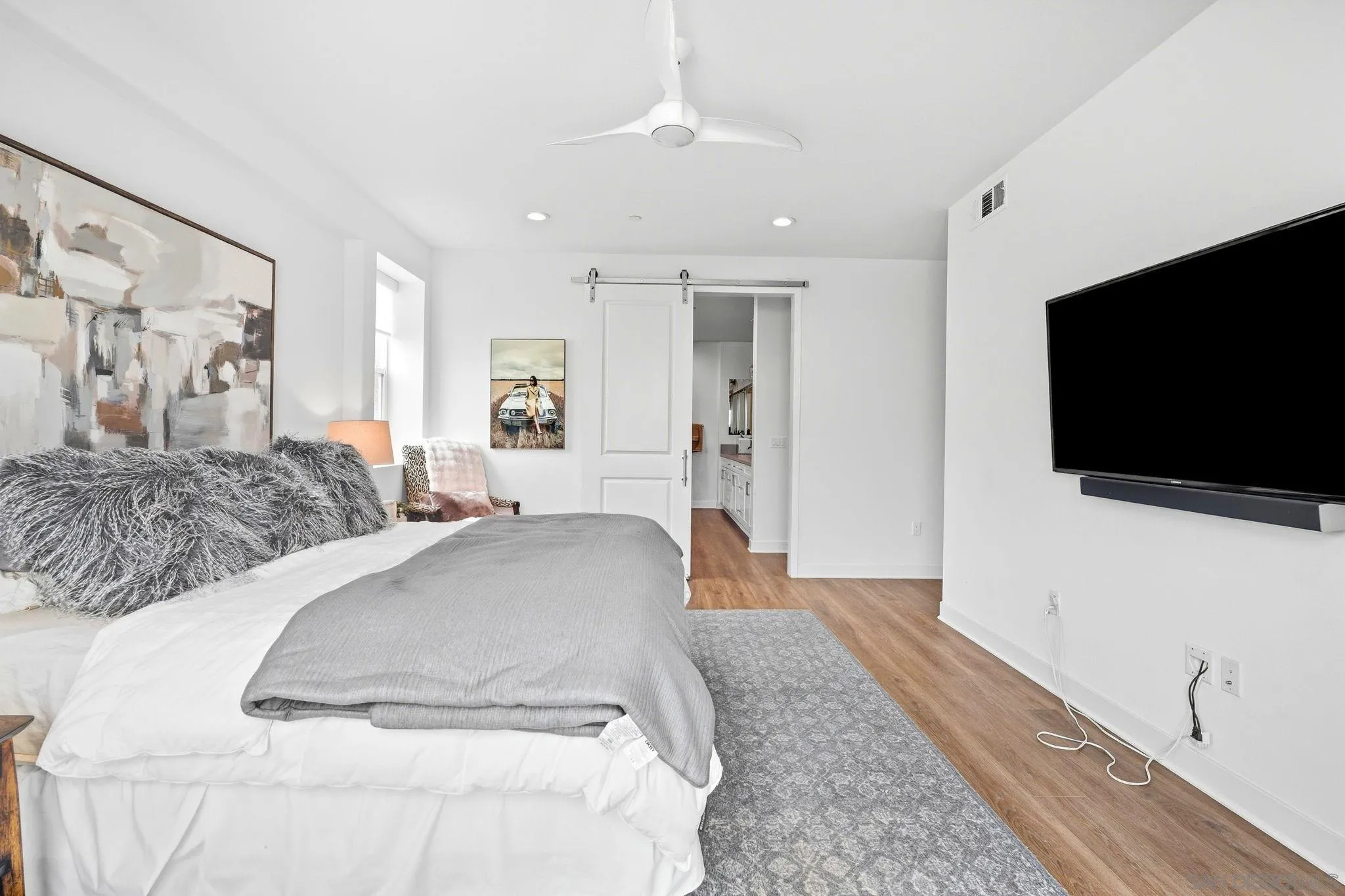 1858 Avocado Rd