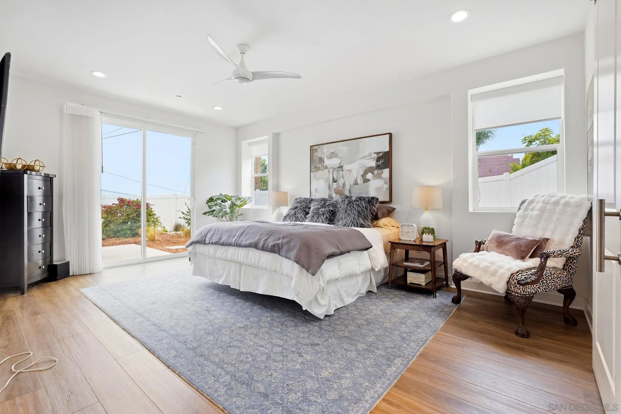 1858 Avocado Rd