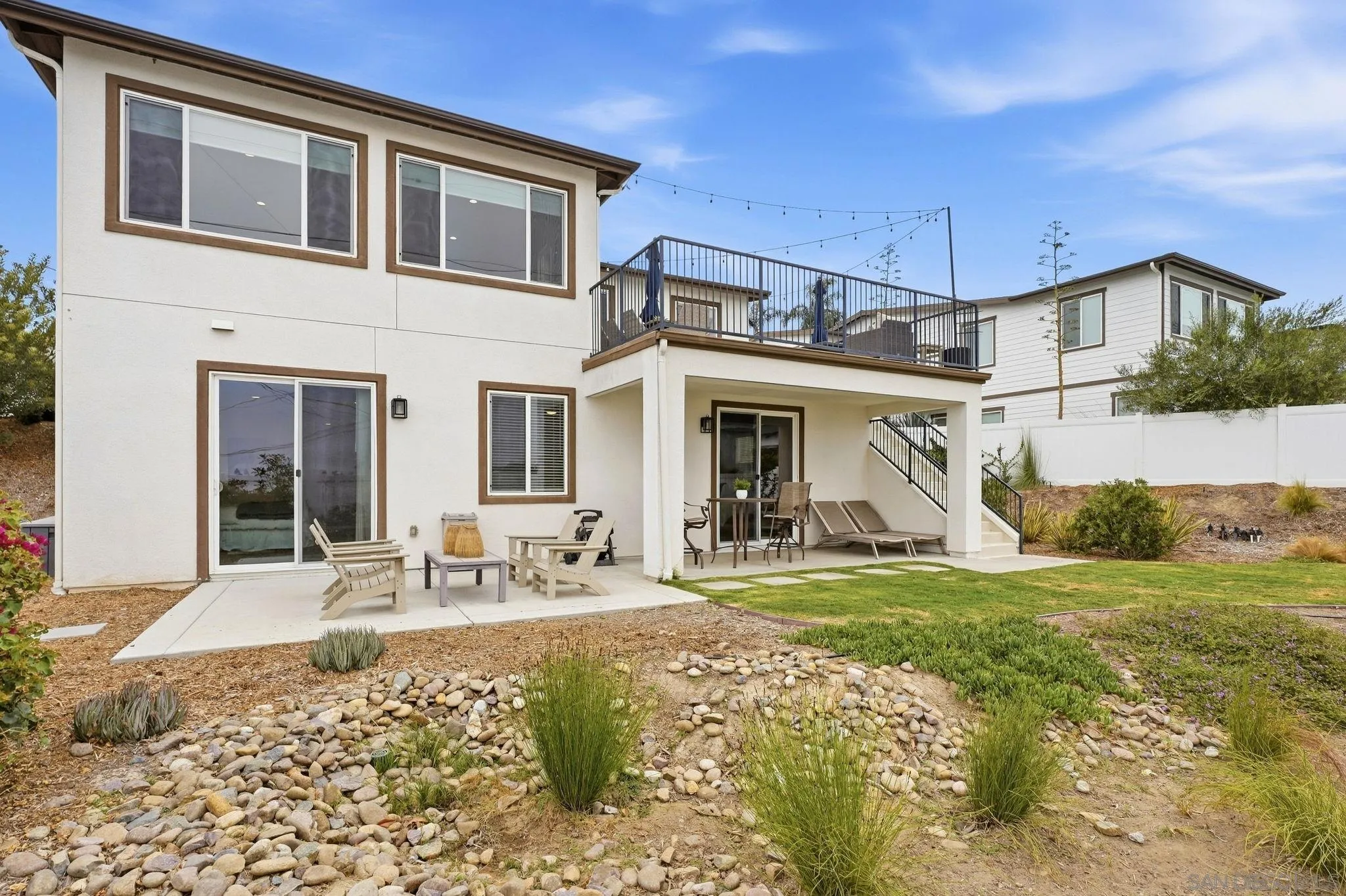 1858 Avocado Rd