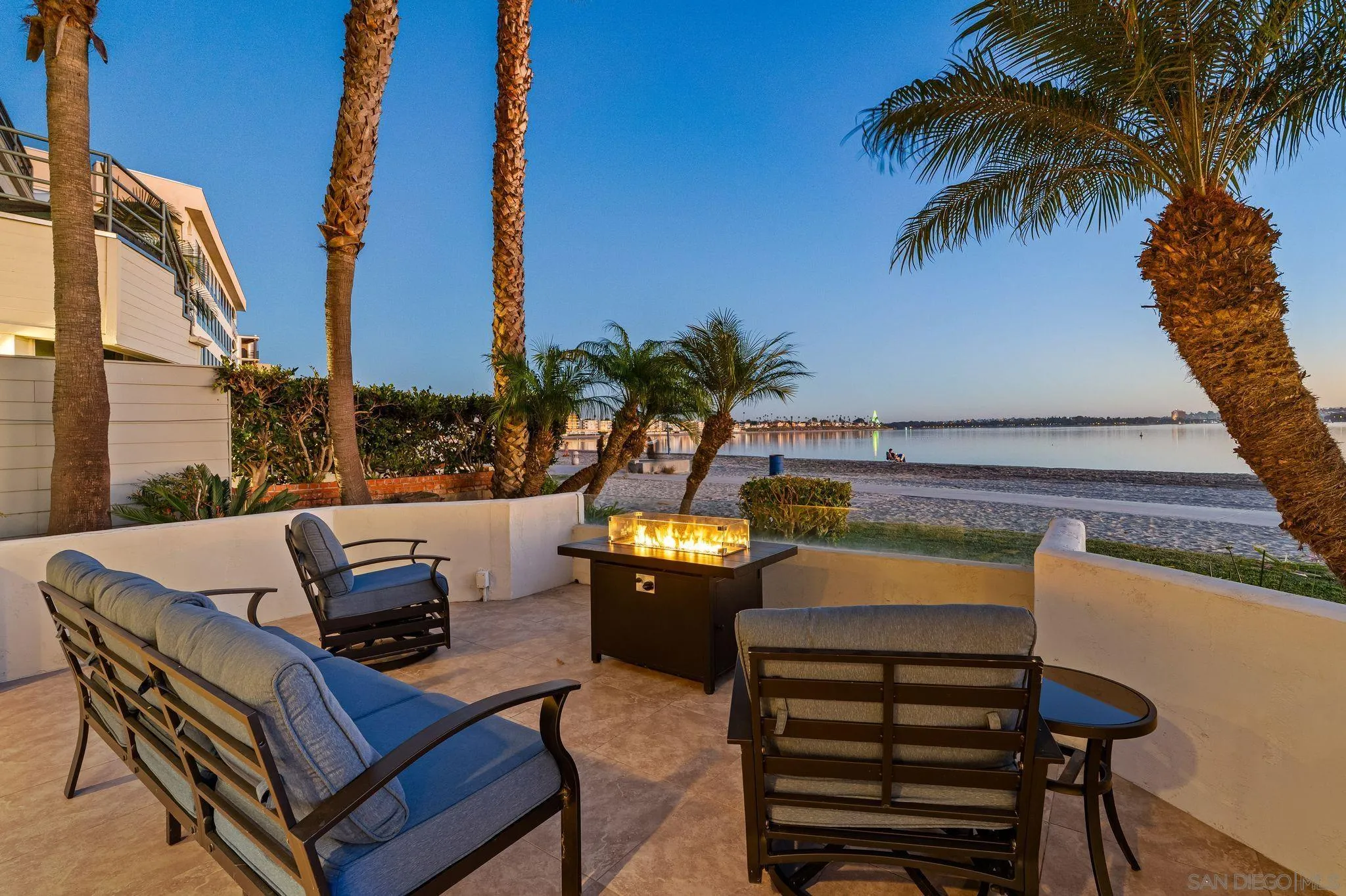 1177 Pacific Beach Drive Unit #a