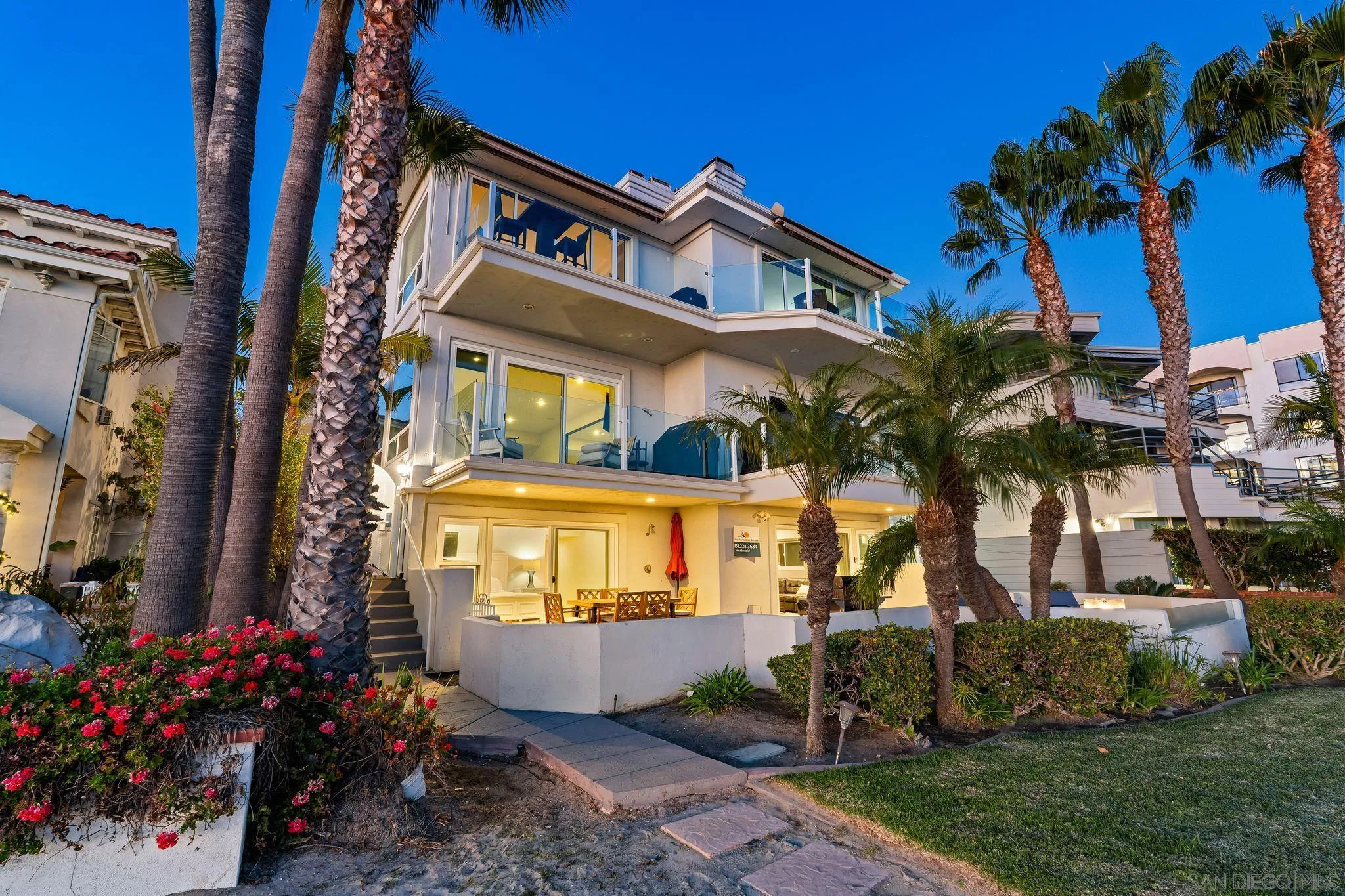 1177 Pacific Beach Drive Unit #a