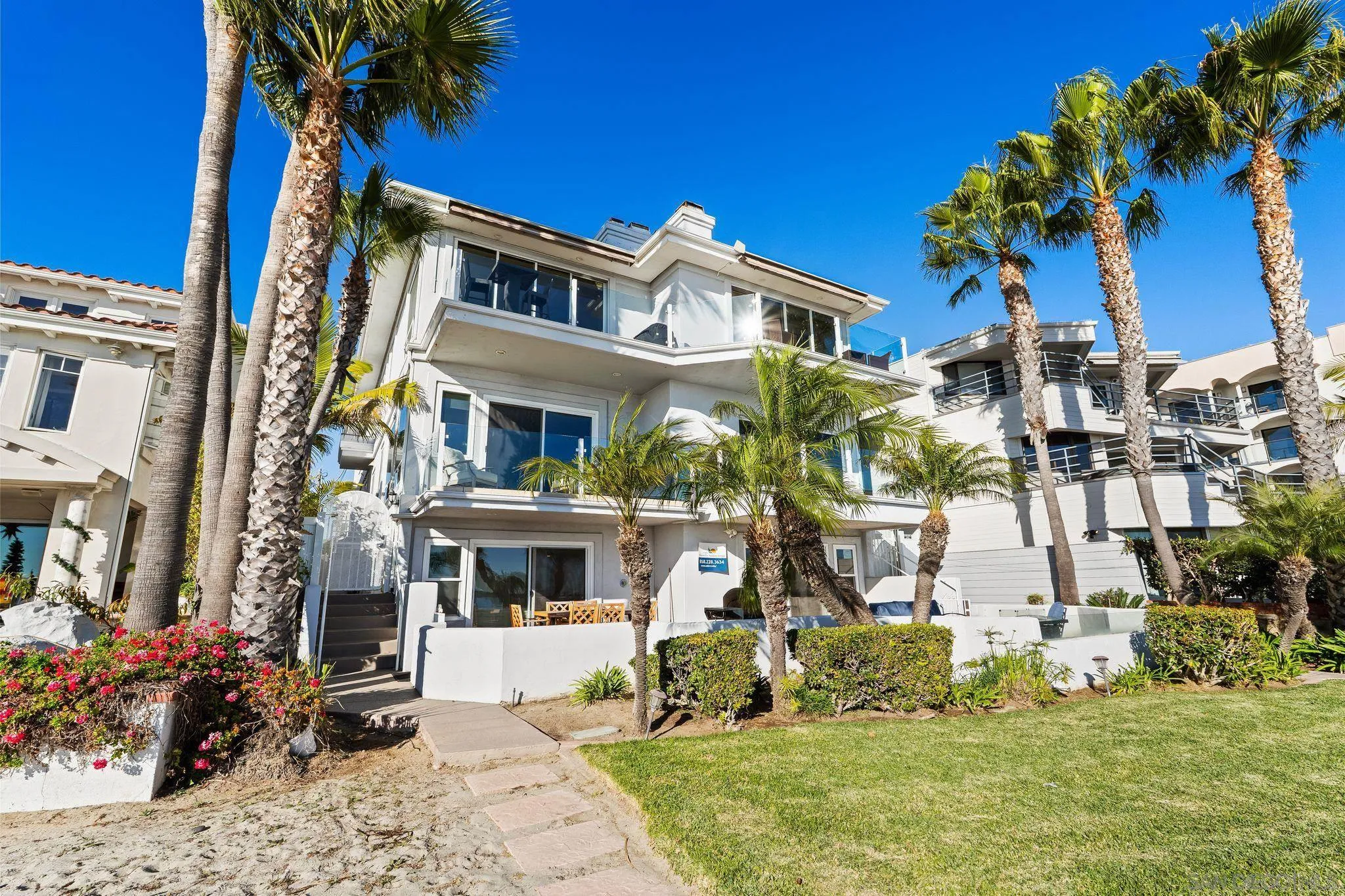 1177 Pacific Beach Drive Unit #a