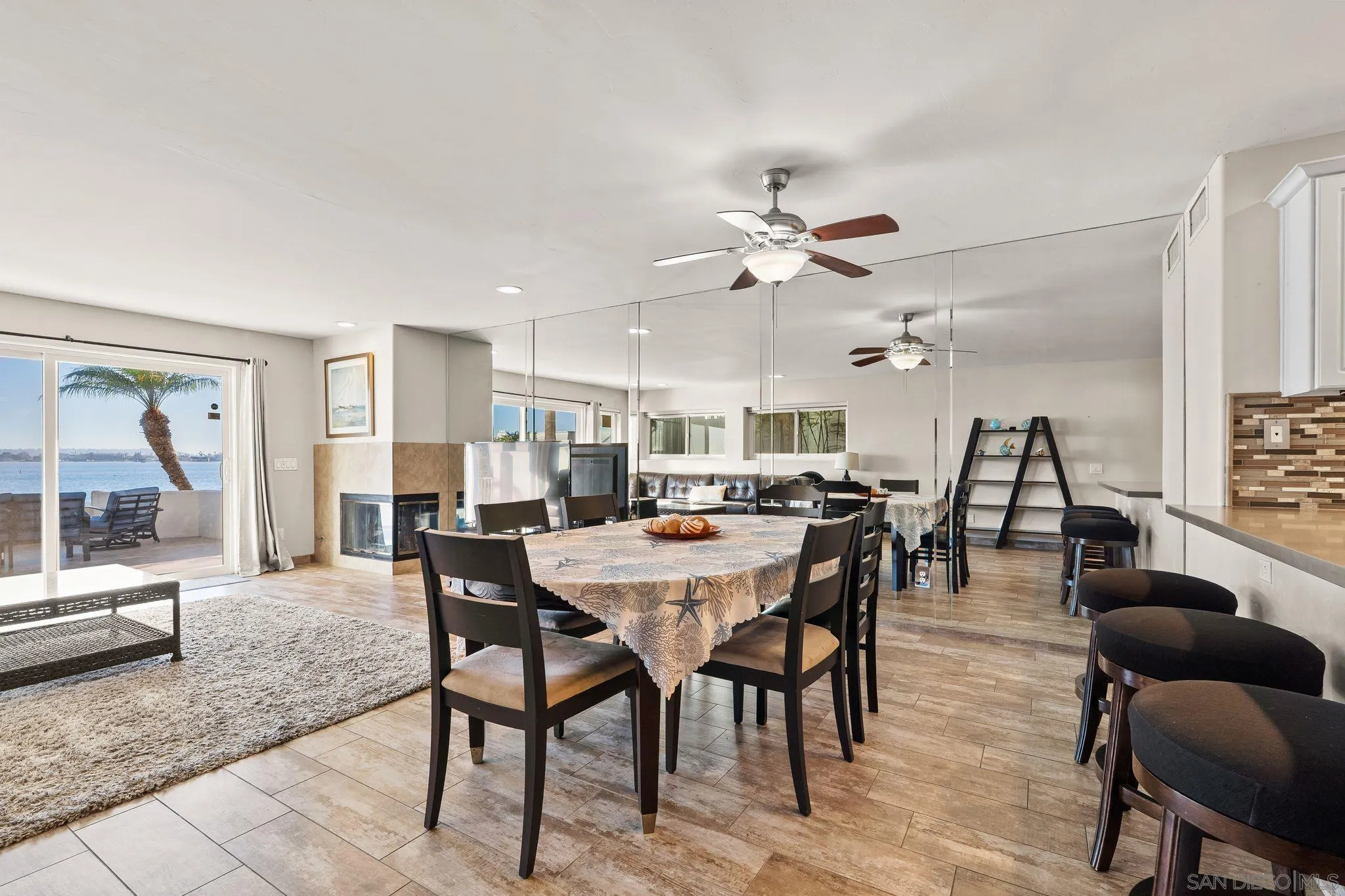 1177 Pacific Beach Drive Unit #a