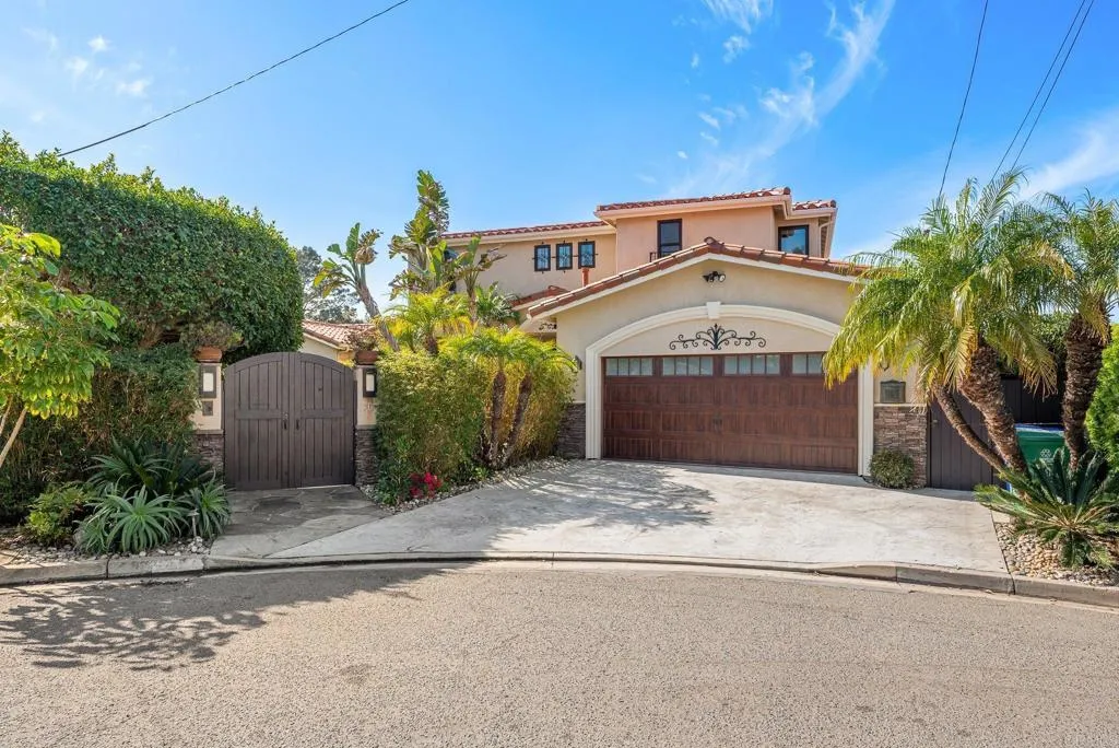 6404 Avenida Wilfredo