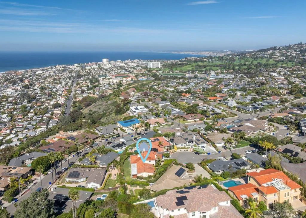 6404 Avenida Wilfredo