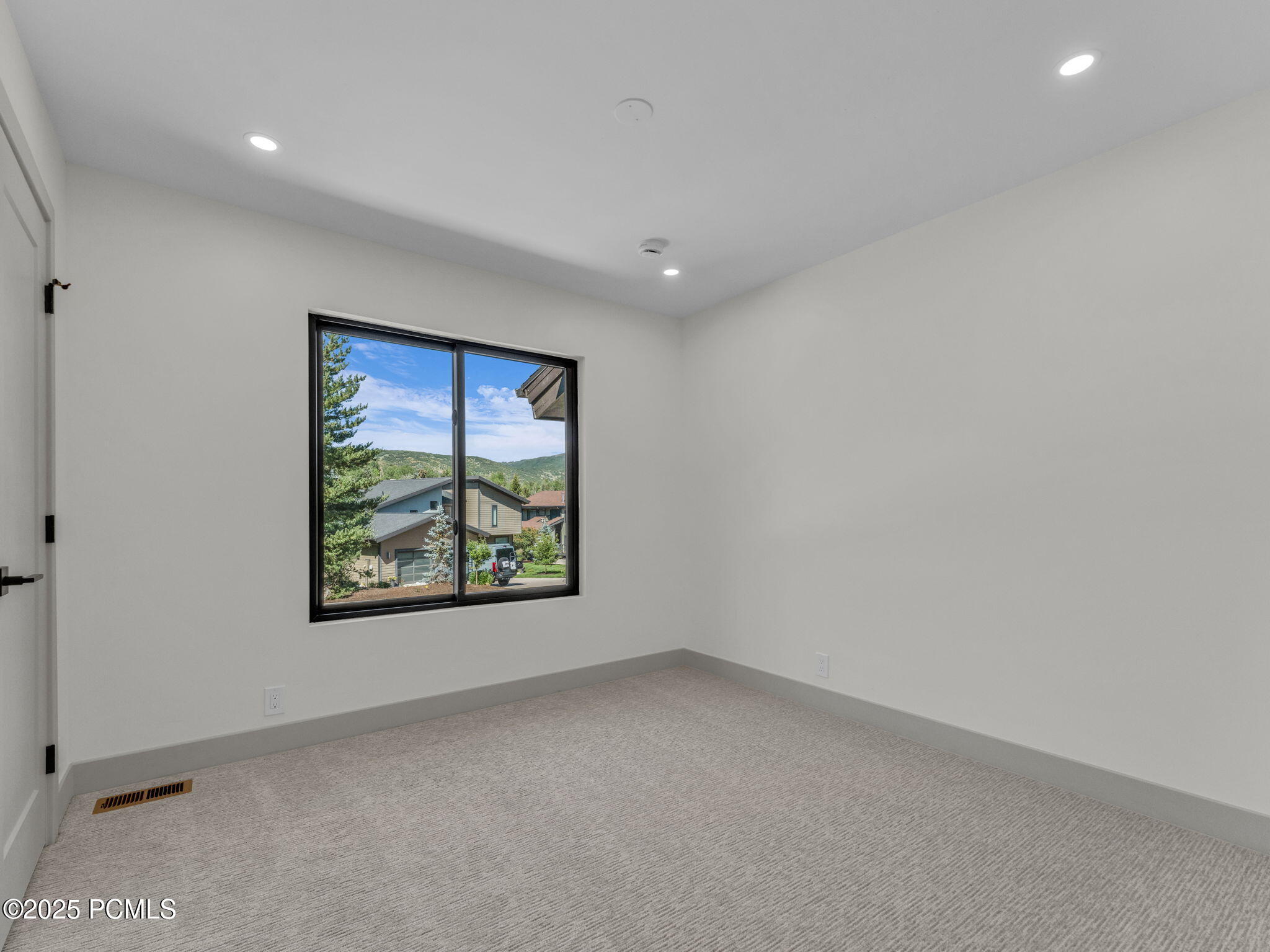 8845 Silver Spur Road