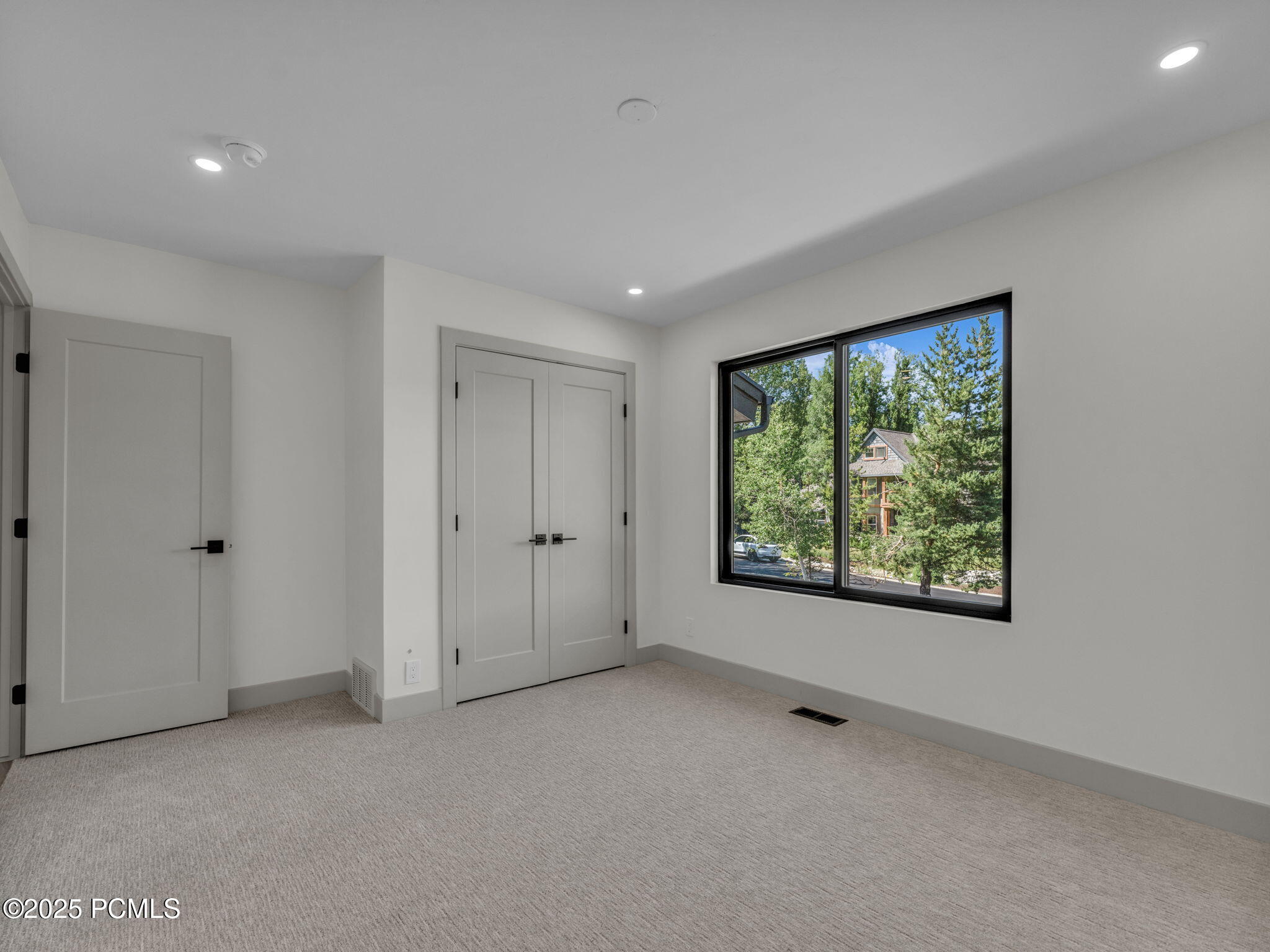 8845 Silver Spur Road