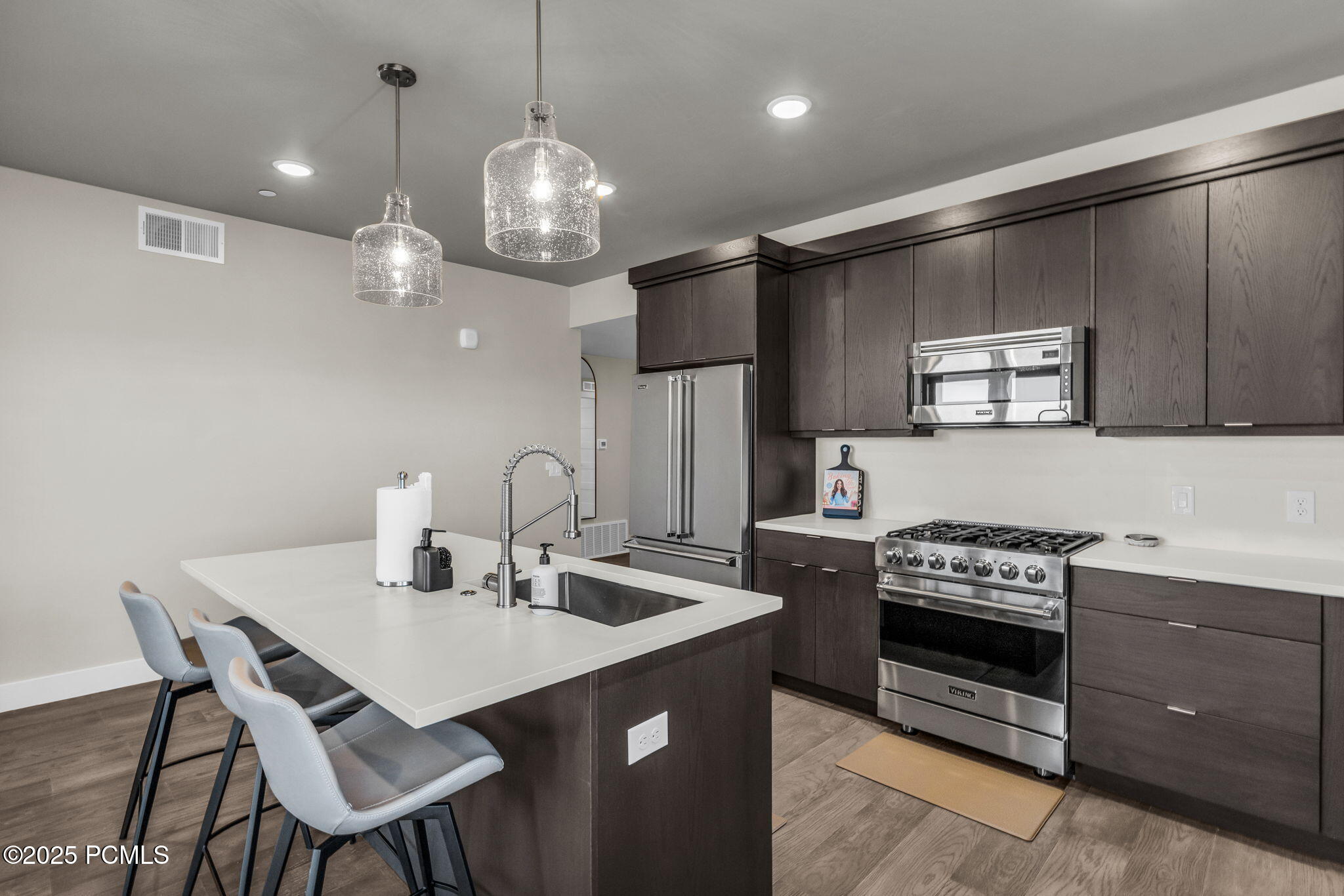 1134 W Helling Circle, 6-101