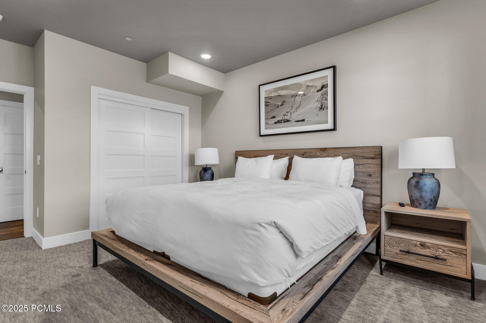 1134 W Helling Circle, 6-101