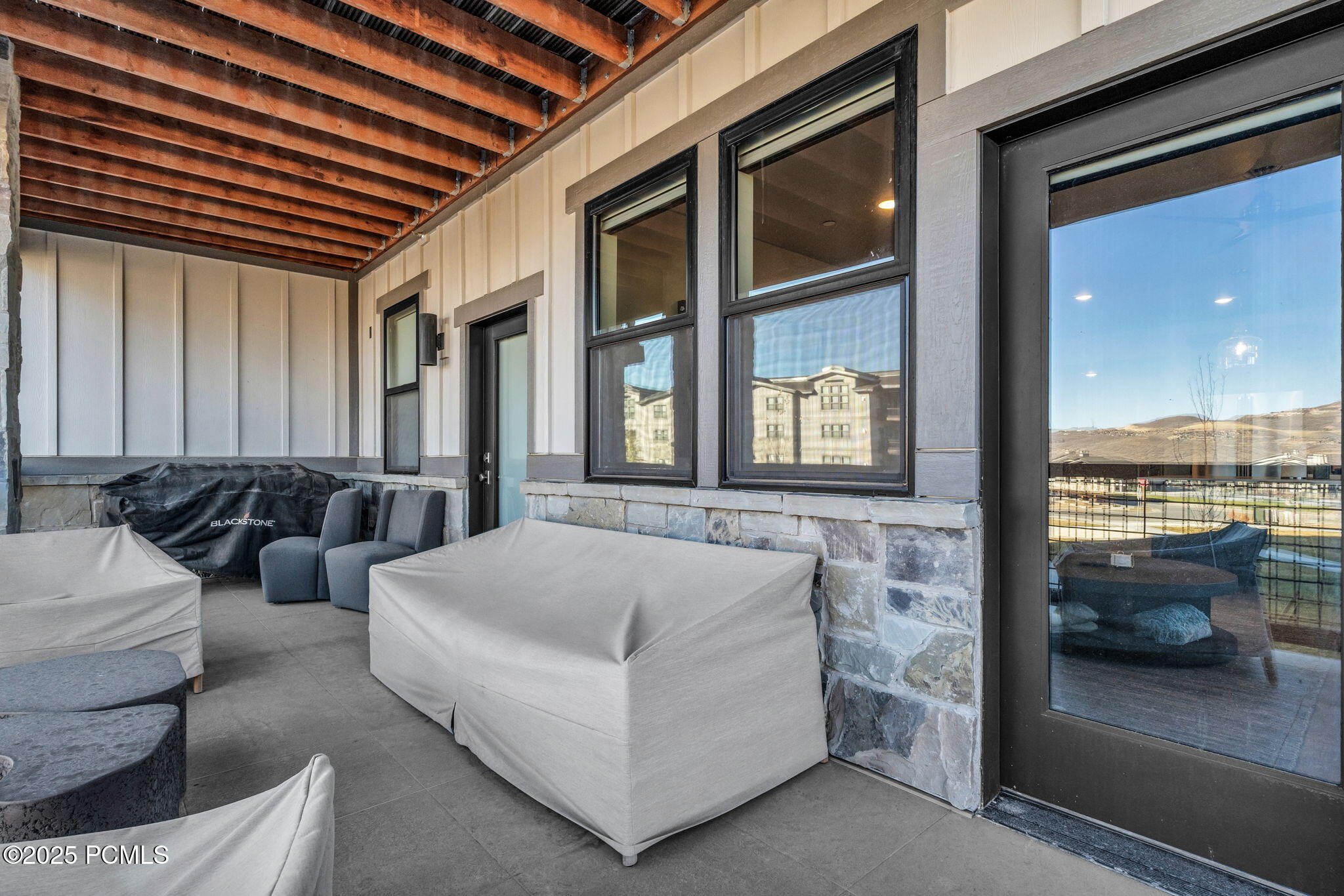 1134 W Helling Circle, 6-101