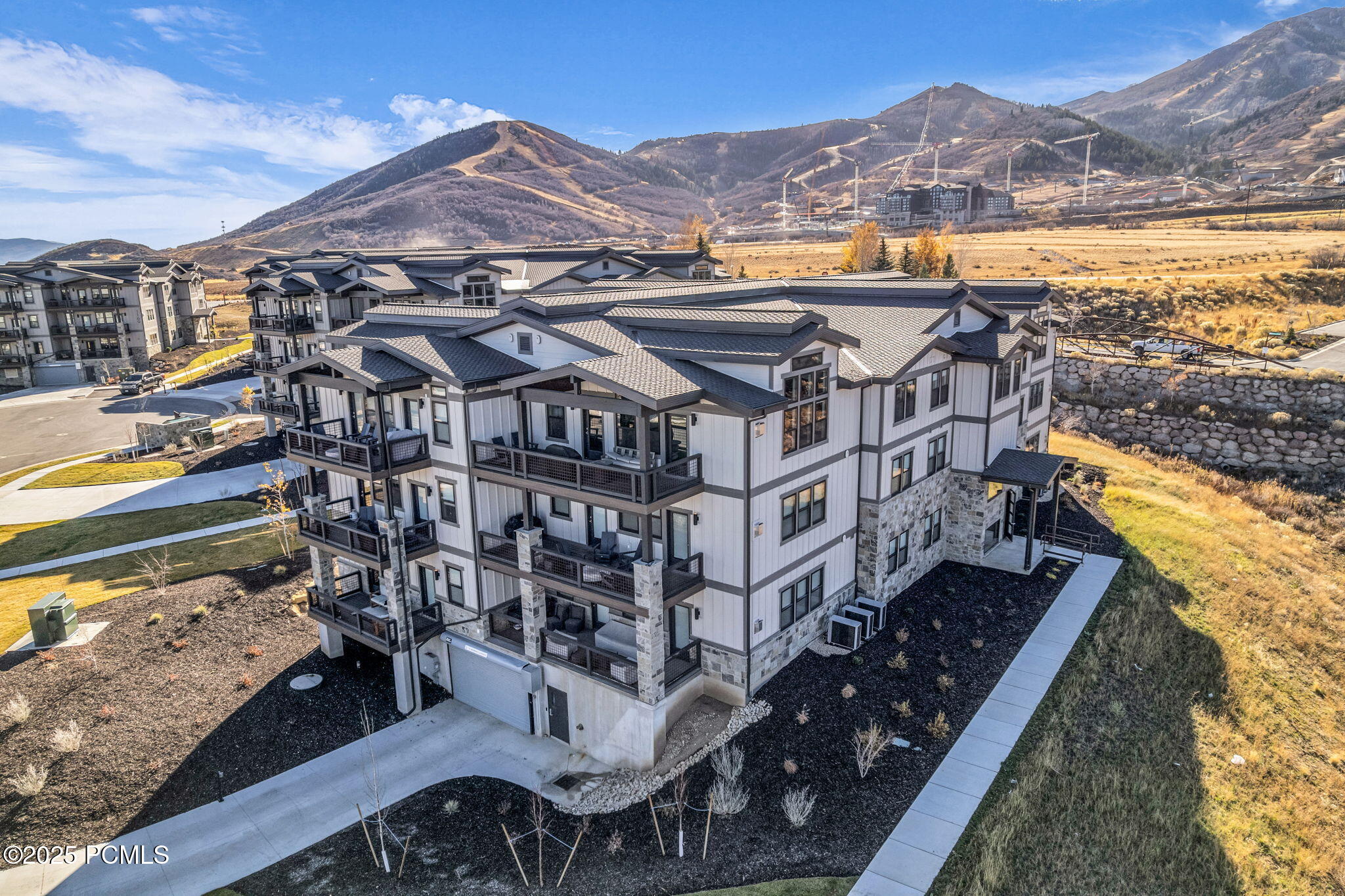 1134 W Helling Circle 6-101