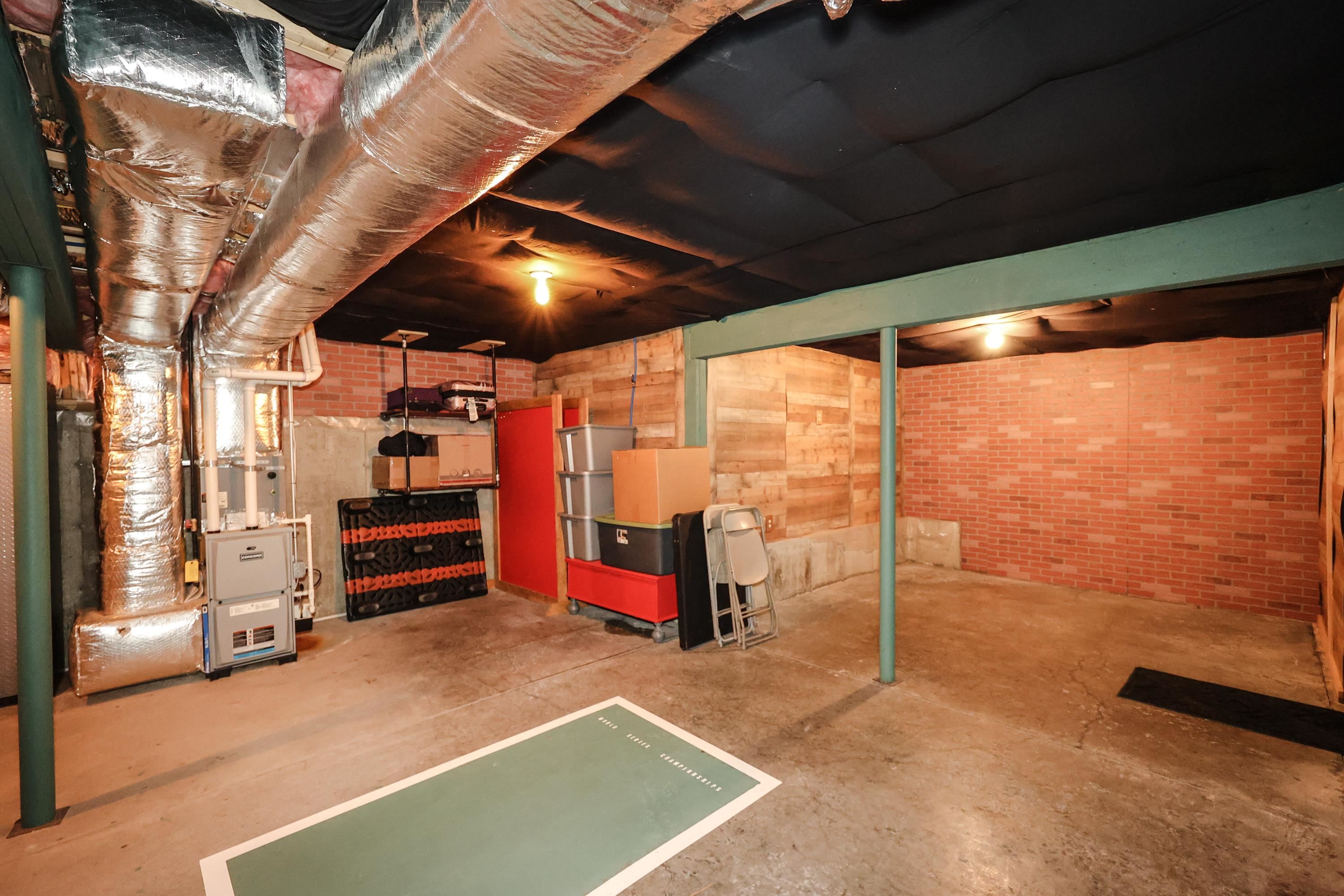 138 Exeter Road Unit: 17