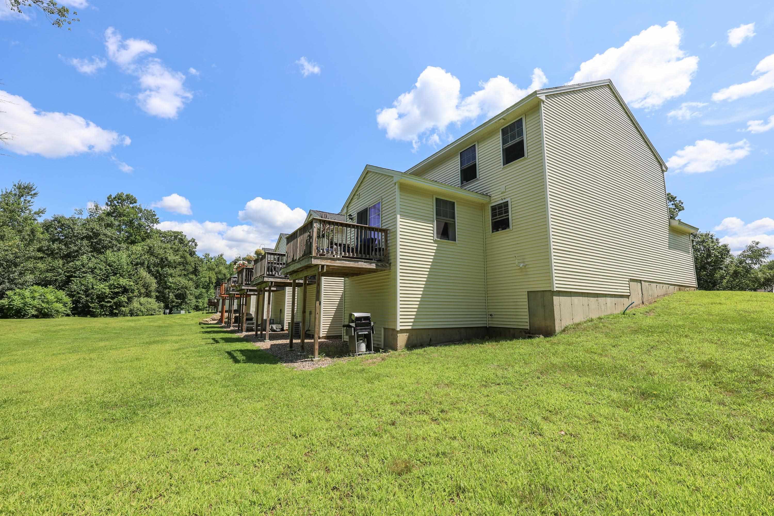 138 Exeter Road Unit: 17