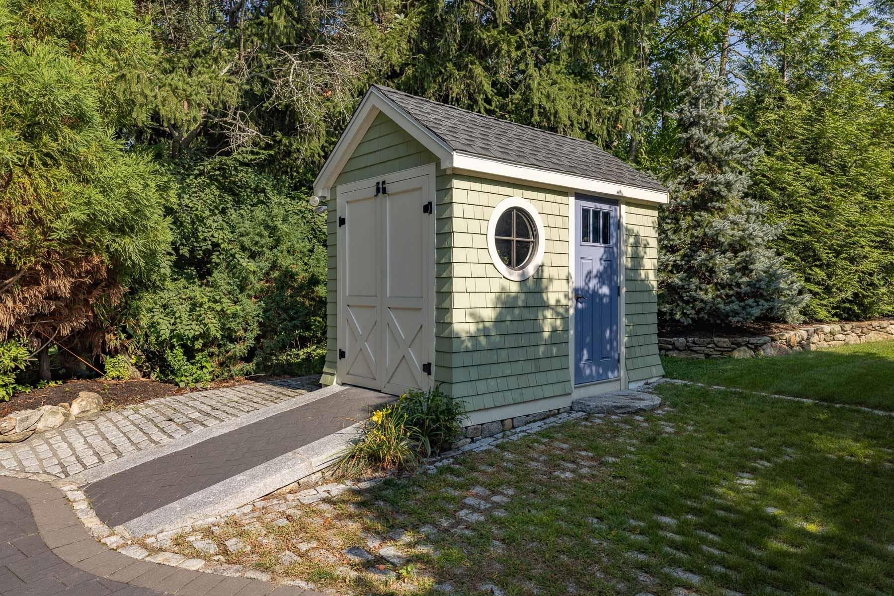 183 Portsmouth Avenue