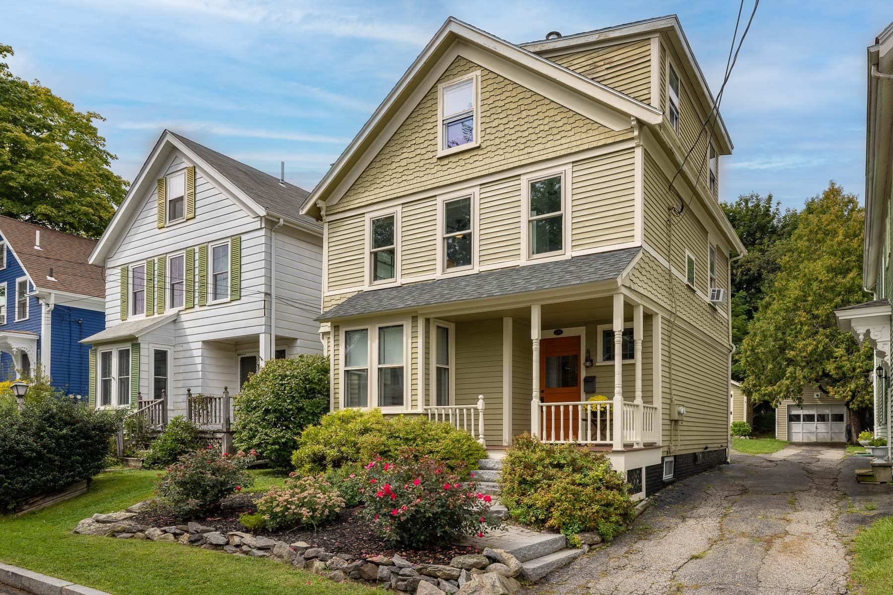 281 Dennett Street